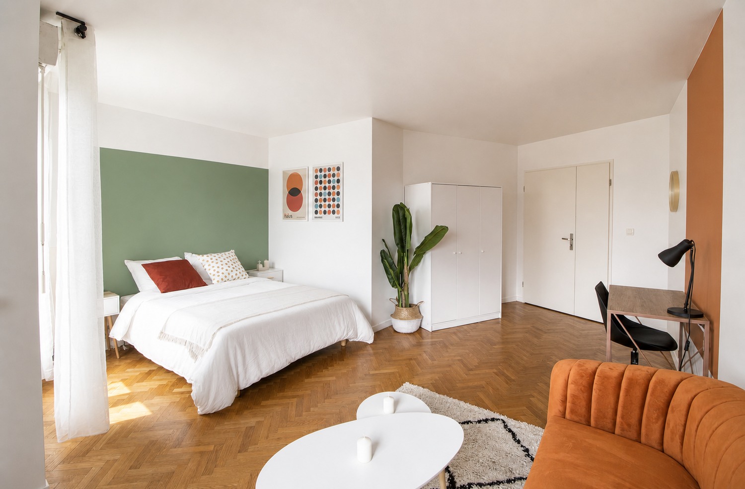 Superb 21 m² bedroom with big balcony – SDN21