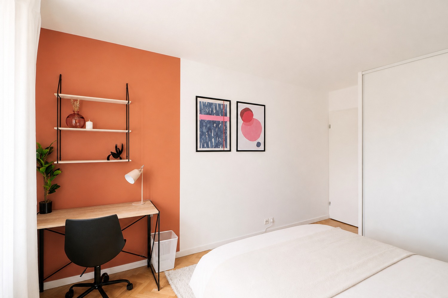 Pleasant room of 13 m² with view on courtyard – SDN27