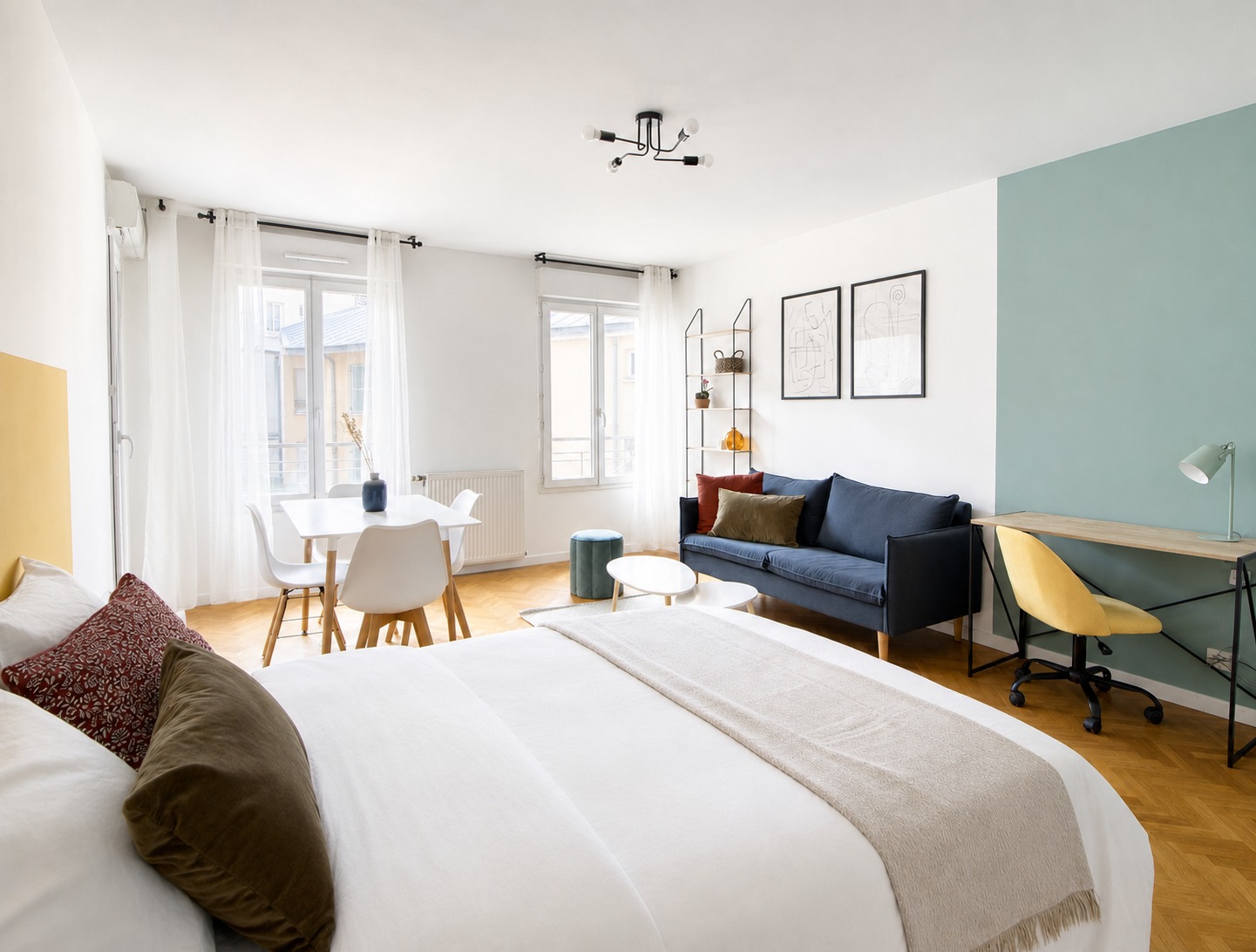 Spacious 23 m² master bedroom – SDN01