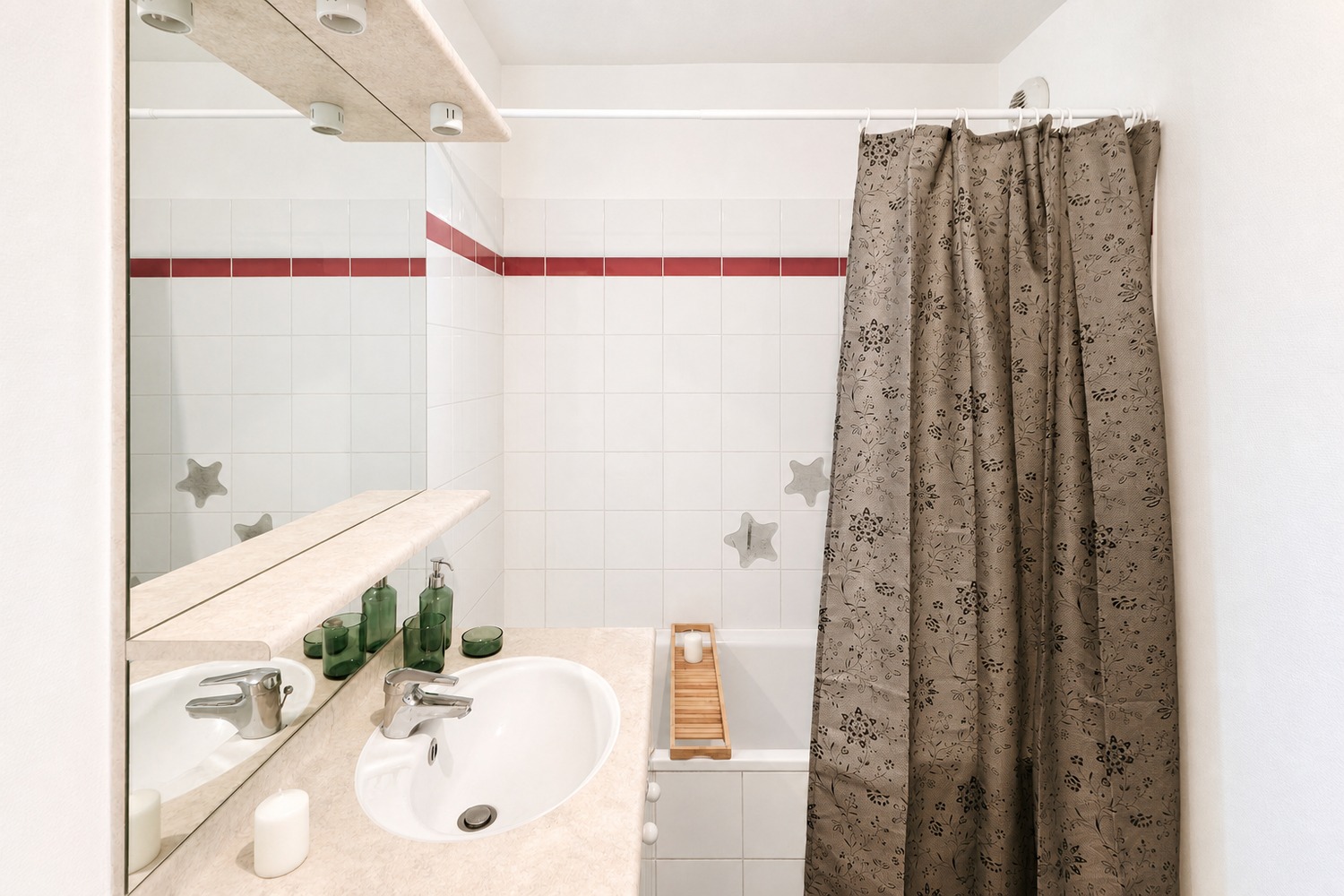 Cosy 13 m² bedroom with balcony for rent in coliving near Paris – SDN51