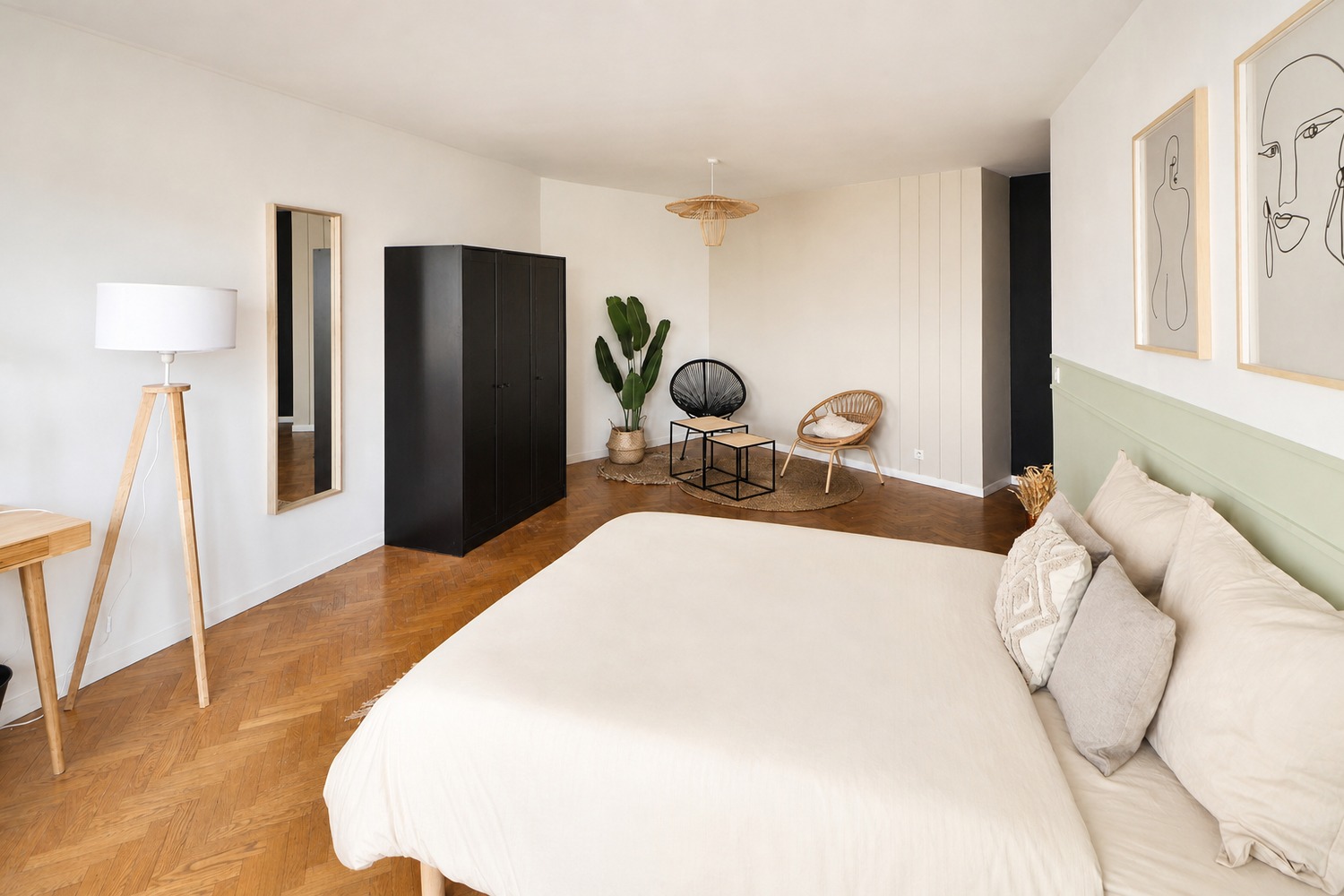 27 m² masterbedroom with balcony for rent in a big accommodation in coliving in Saint-Denis – SDN52
