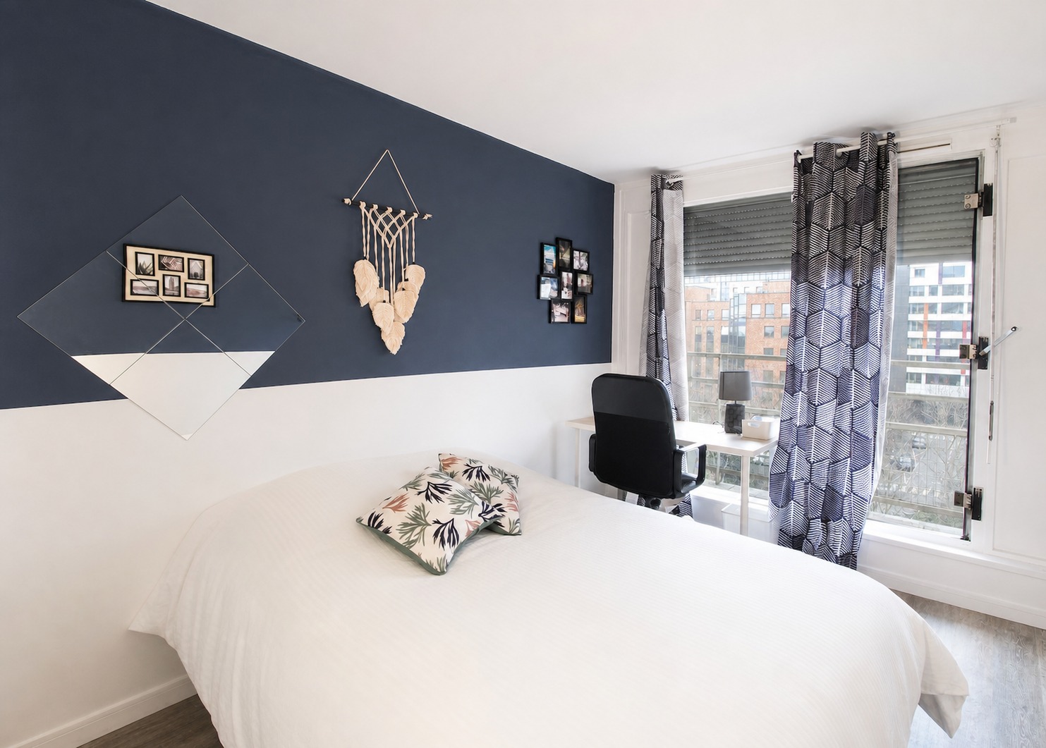 Nice and bright room – 15m² – NTR11