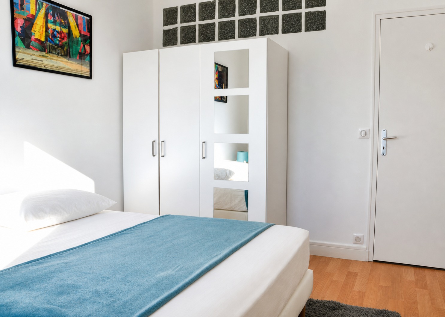 Nice quiet and bright bedroom – 13m² – NT3