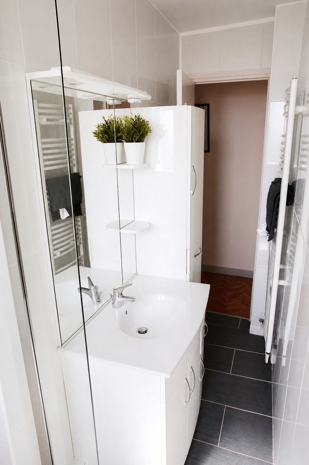 Cosy and bright room – 20m² – TO4