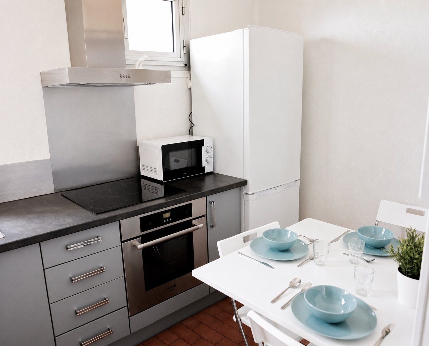 Cosy and bright room – 20m² – TO4