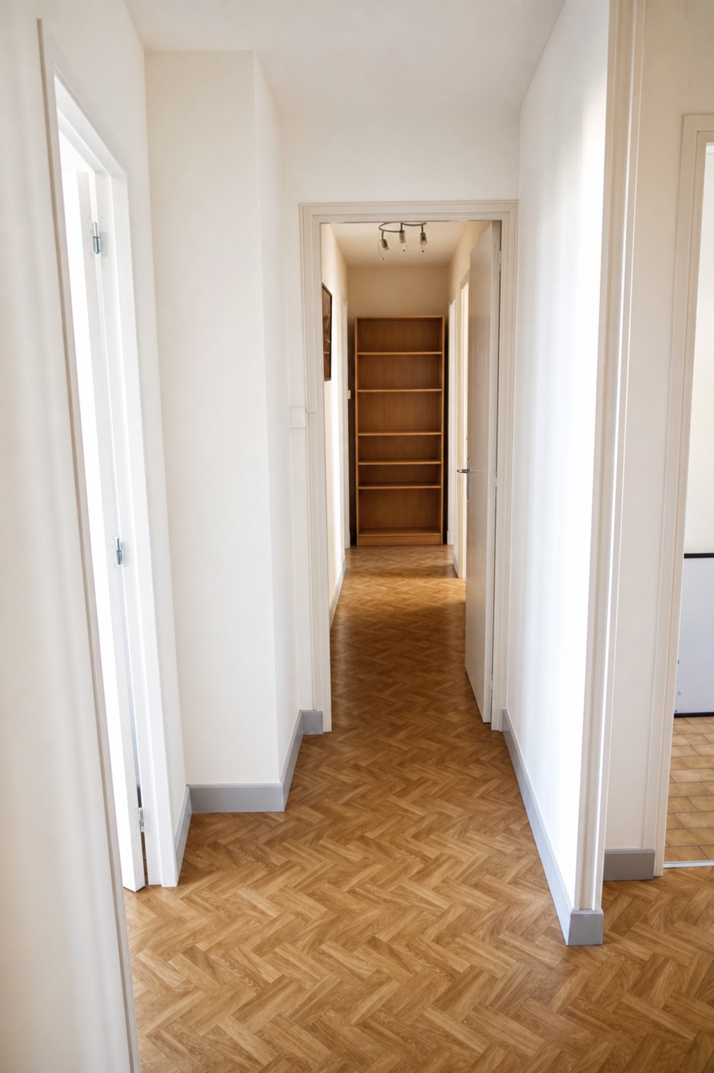 Cosy and bright room – 20m² – TO4