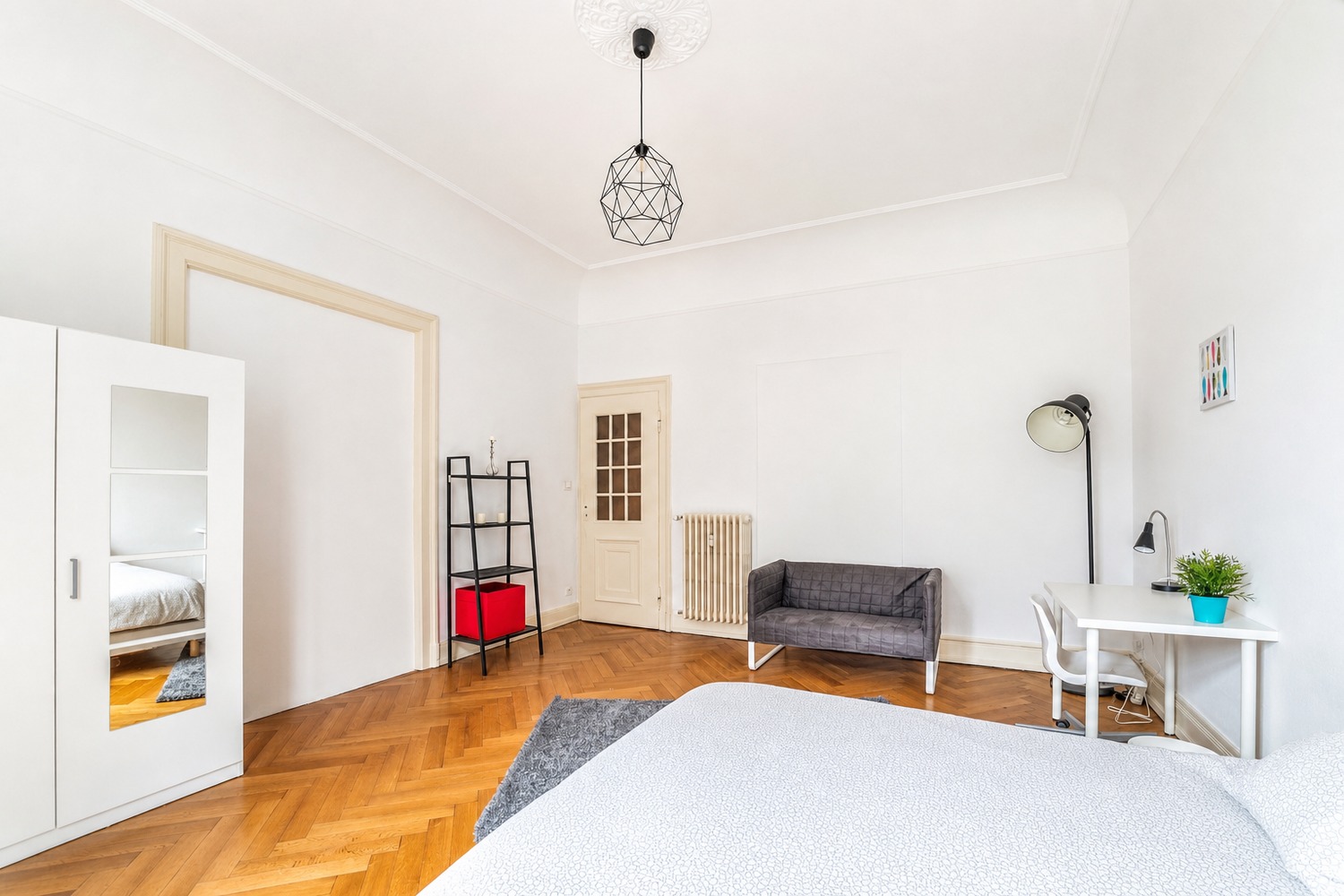 Chambre spacieuse et lumineuse – 22m² – ST31