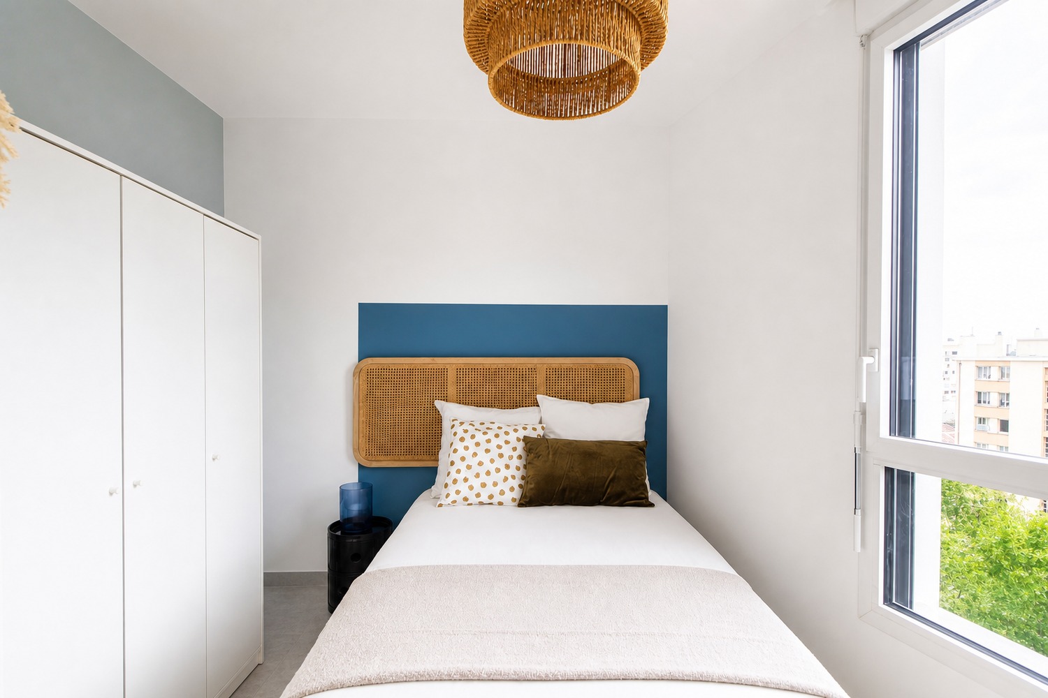 Warm room of 10 m² to rent near Lyon – LYO23