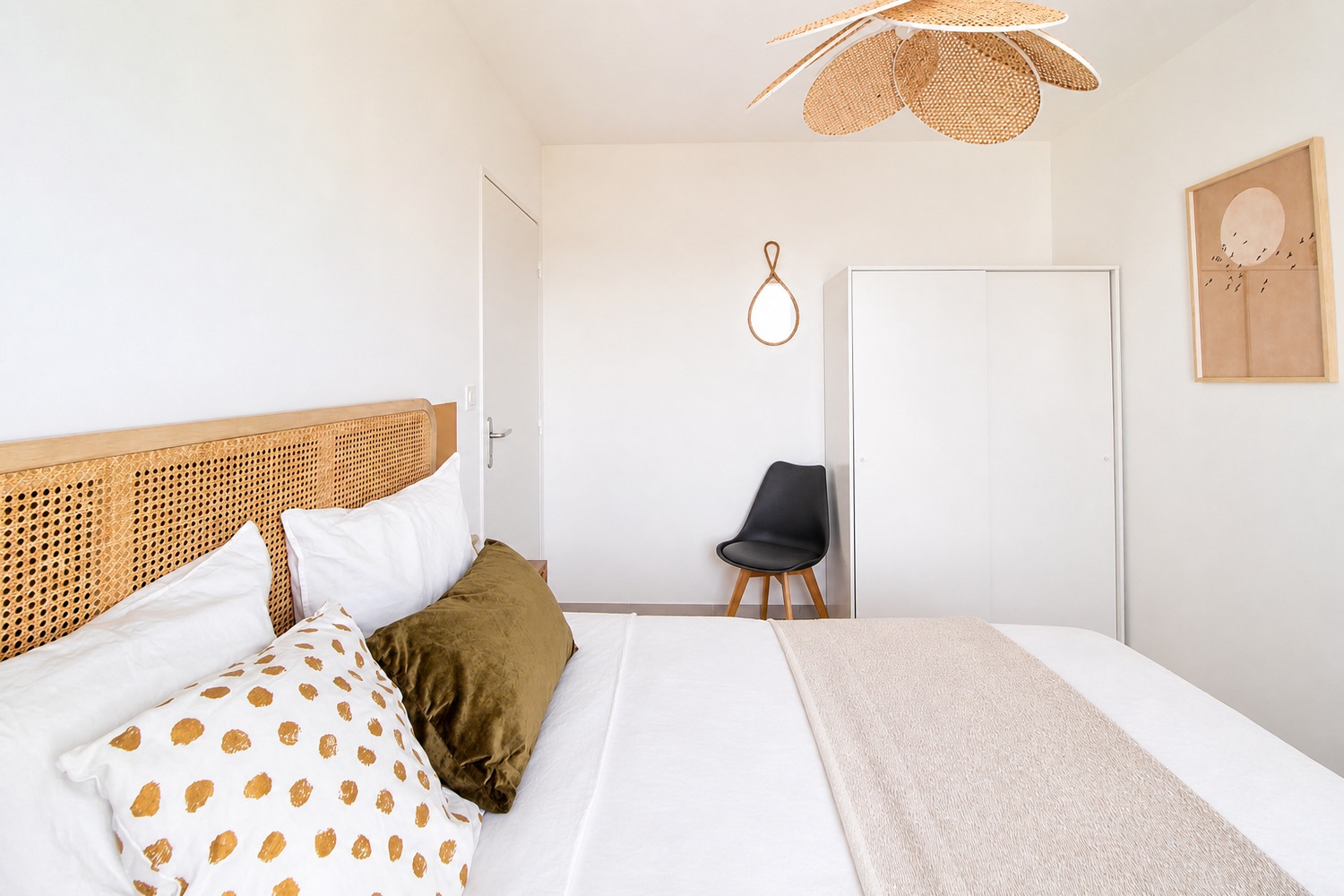 Atypical room of 10 m² to rent near Lyon – LYO29