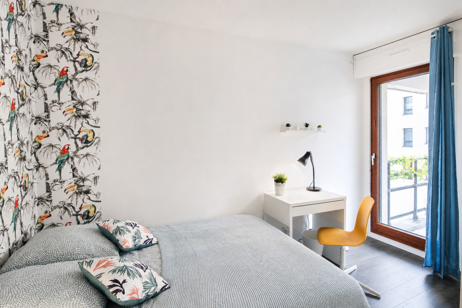 Beautiful bright room – 10m² – RU36