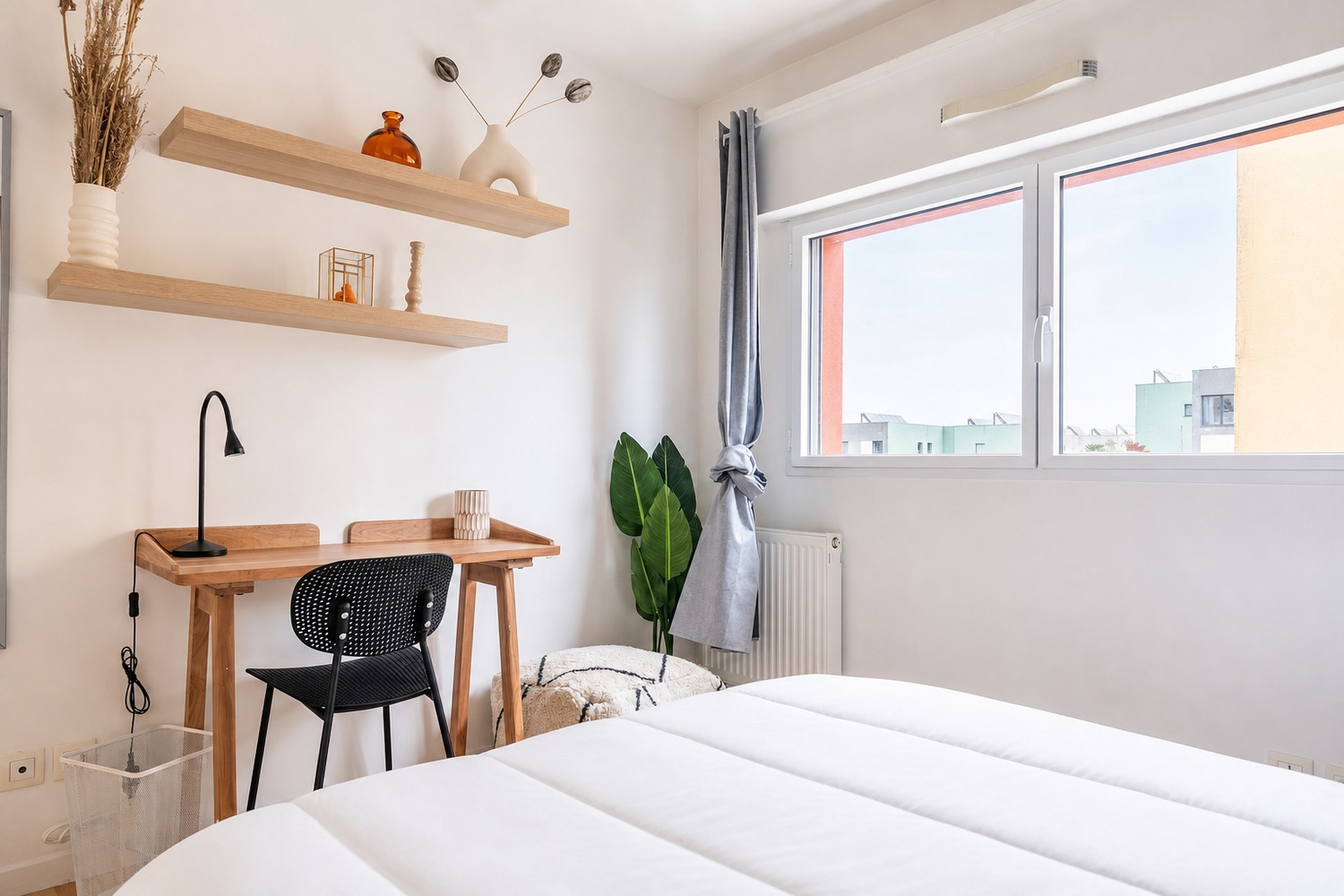 Move into this 12 m² room for rent in a co-living space in Nantes – NT14
