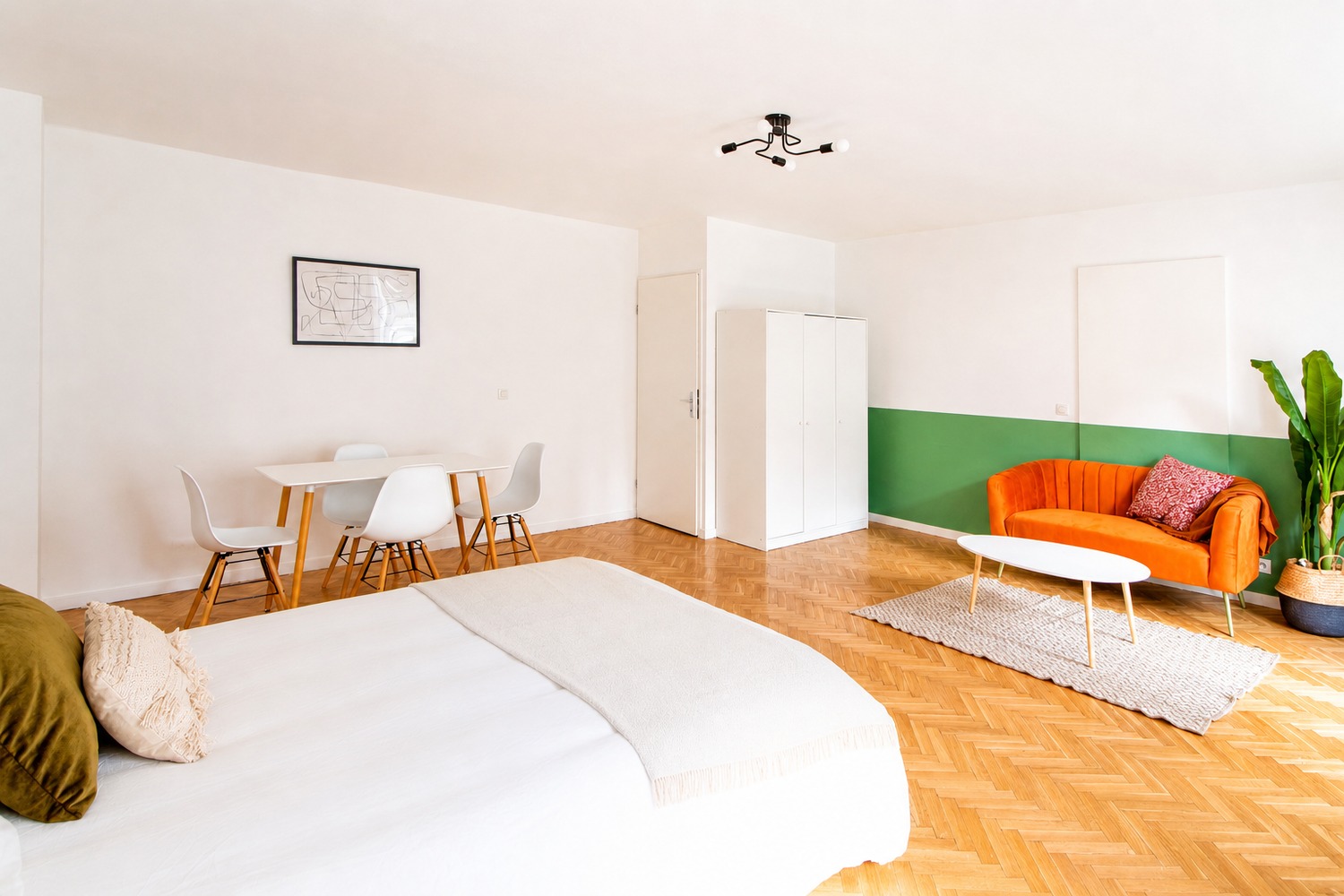 Imposing bedroom of 30 m² for rent – SDN29