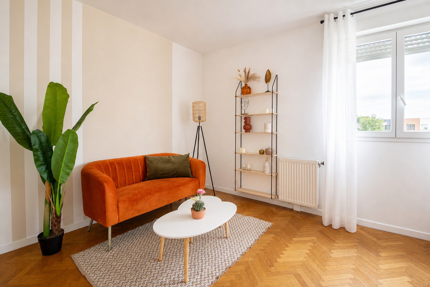 Authentic 23 m² bedroom for rent in Saint-Denis – SDN36