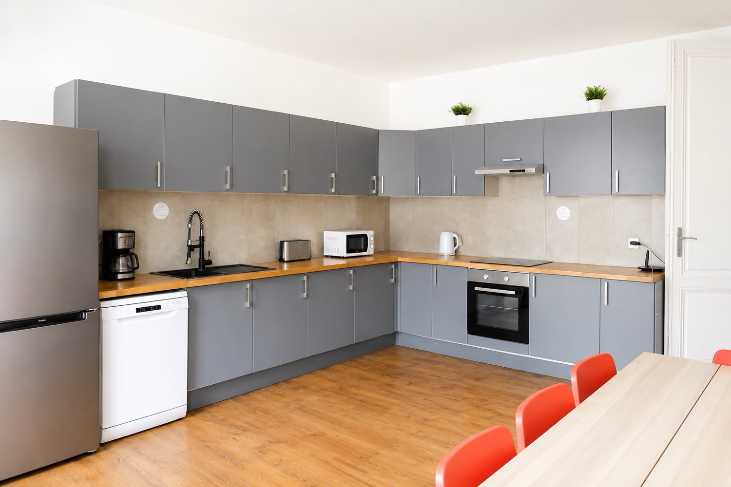 Spacious and bright room – 18m² – BO13
