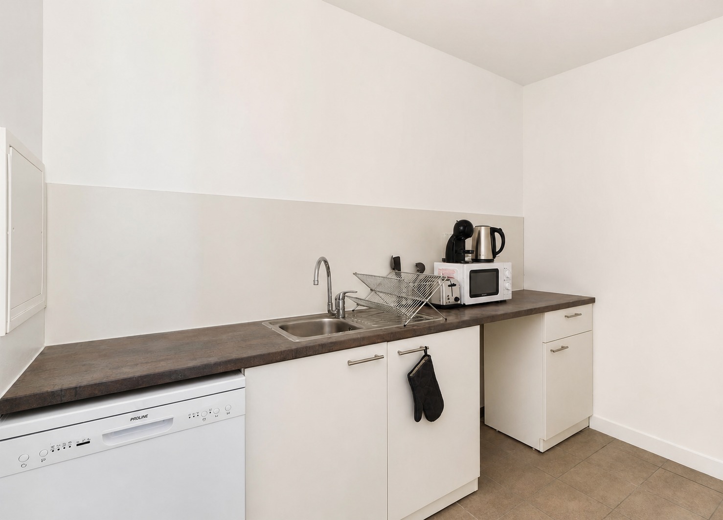 Rent this modern 13 m² bedroom in coliving at Rosa Parks – PA83