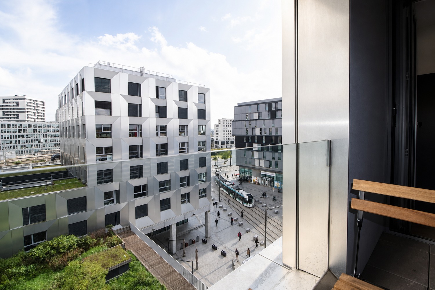 Rent this modern 13 m² bedroom in coliving at Rosa Parks – PA83