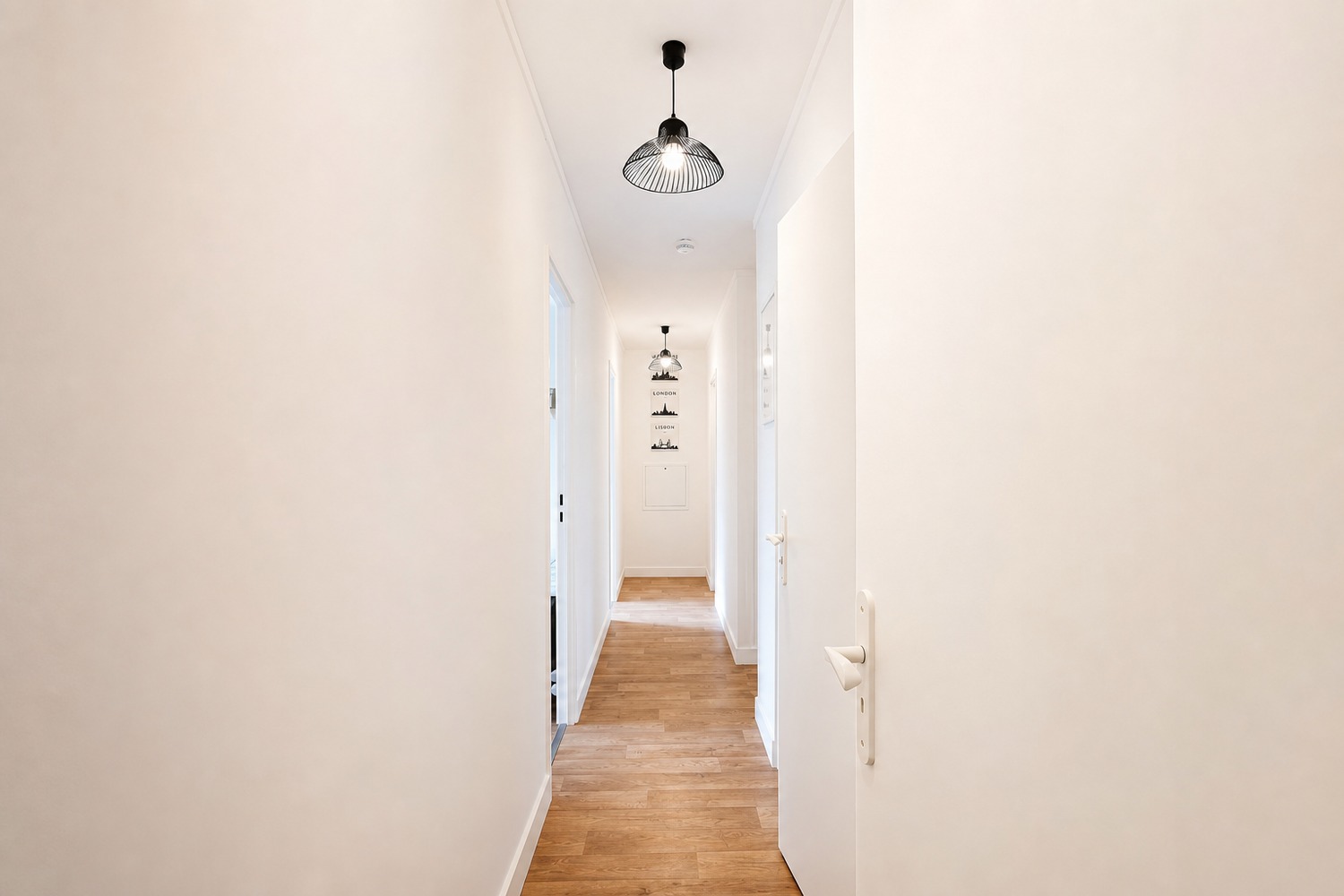 Large bright room – 16m² – LV6