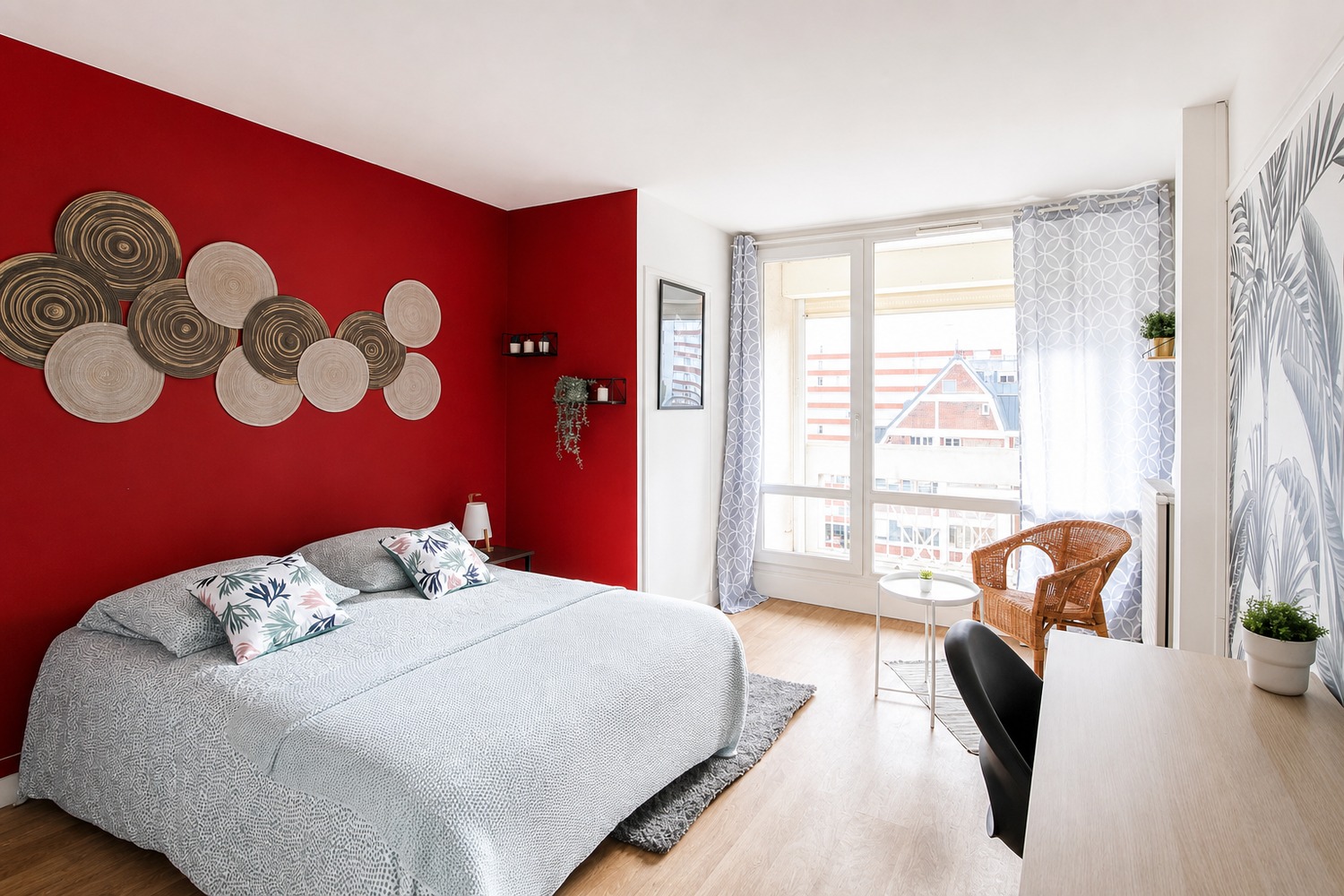Large bright room – 16m² – LV6
