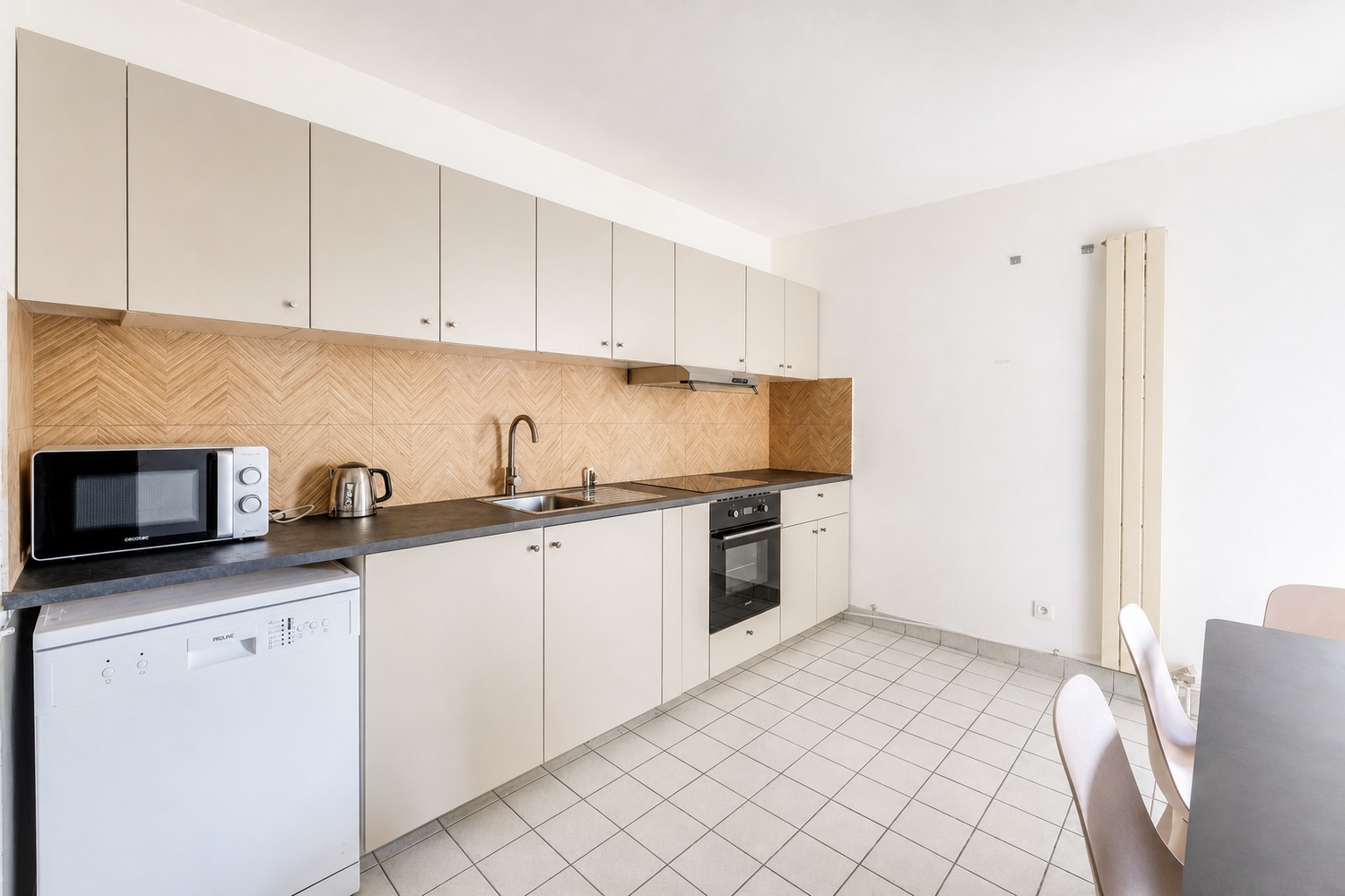 Beautiful bright room – 11m² – RU22