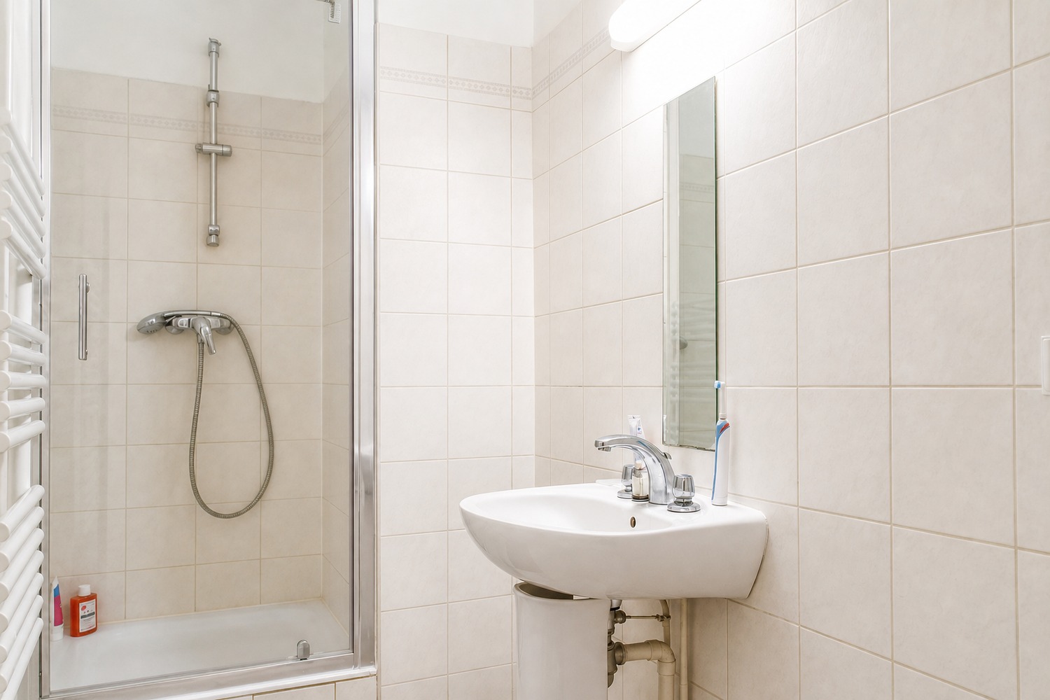 Beautiful bright room – 11m² – RU22