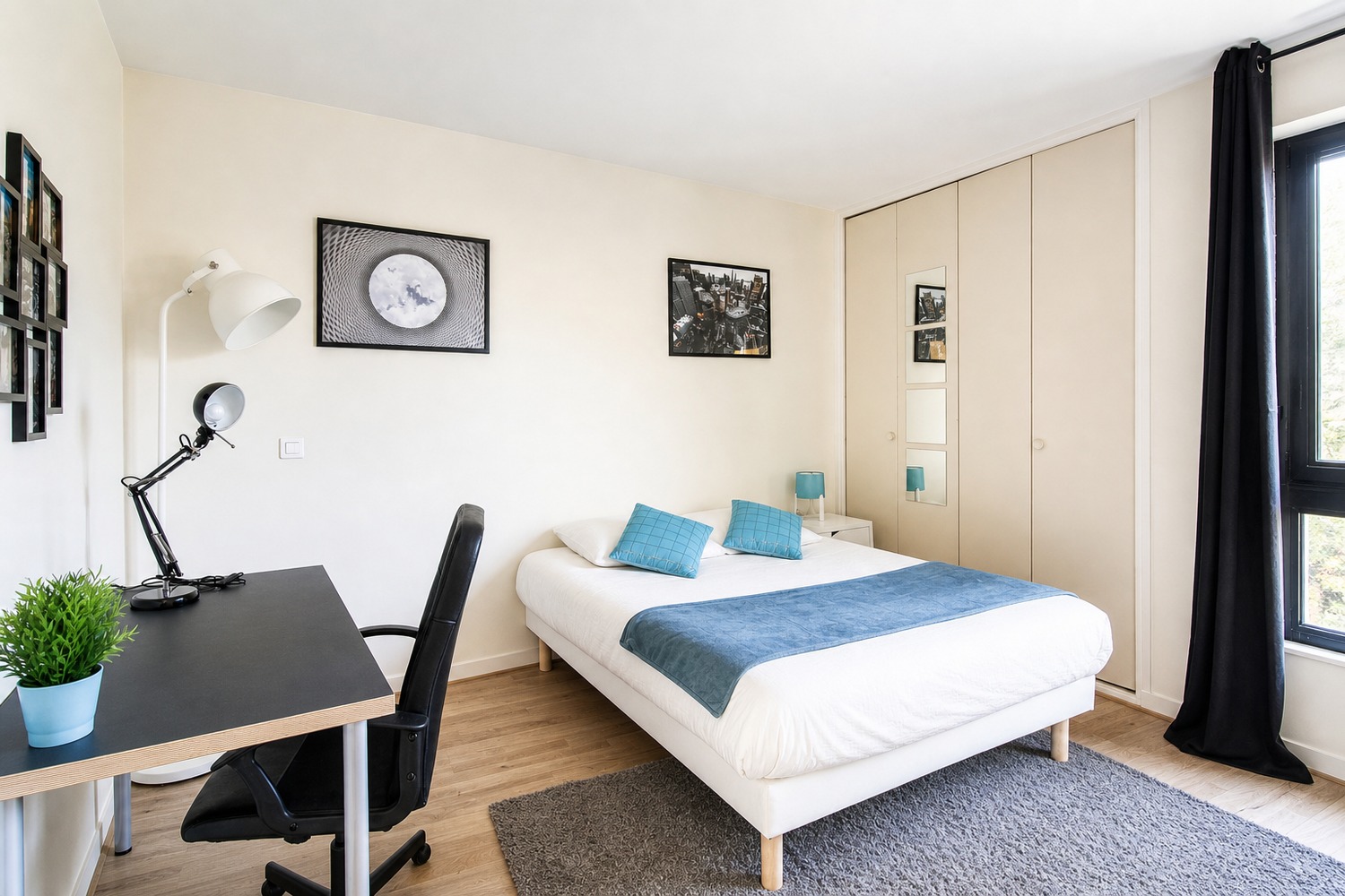 Beautiful bright room – 13m² – RU19