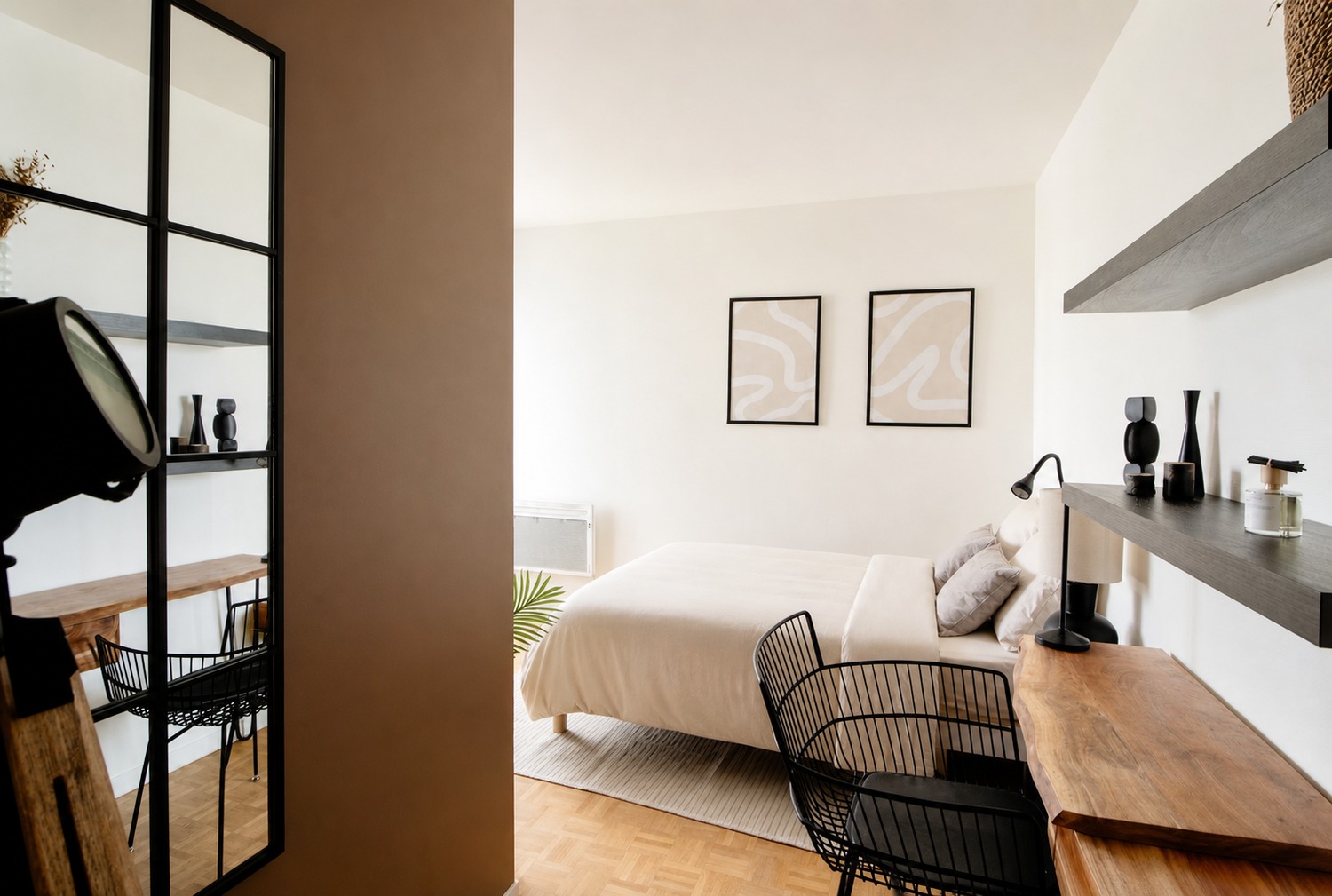 Move into this 10 m² cocoon in coliving in Puteaux – PUT08