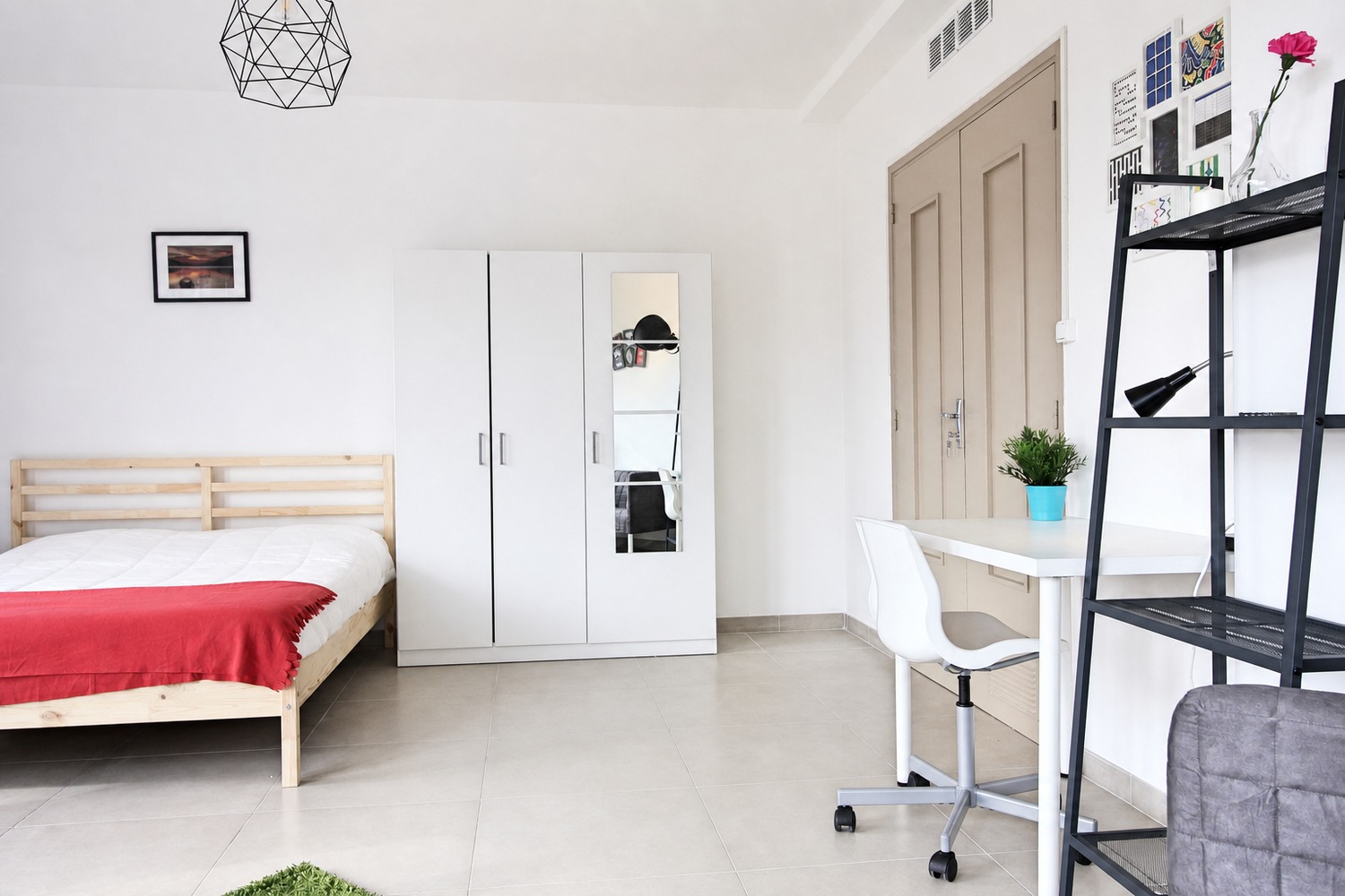 Chambre chaleureuse et confortable – 15m² - MA4