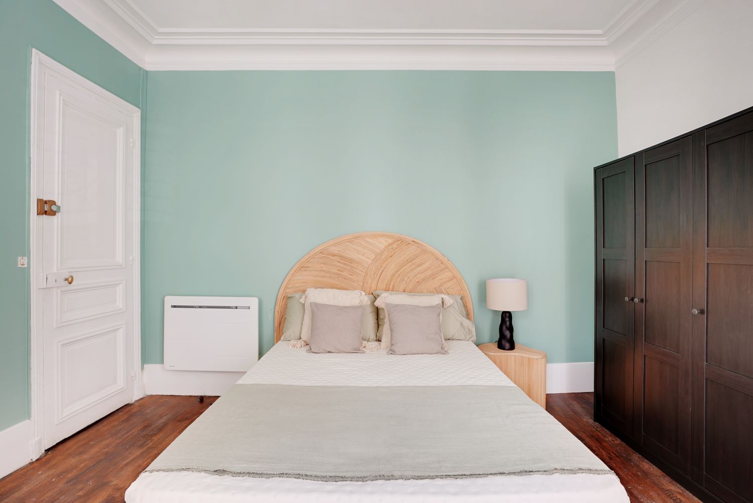 Move into a spacious 16 m² bedroom – CL45