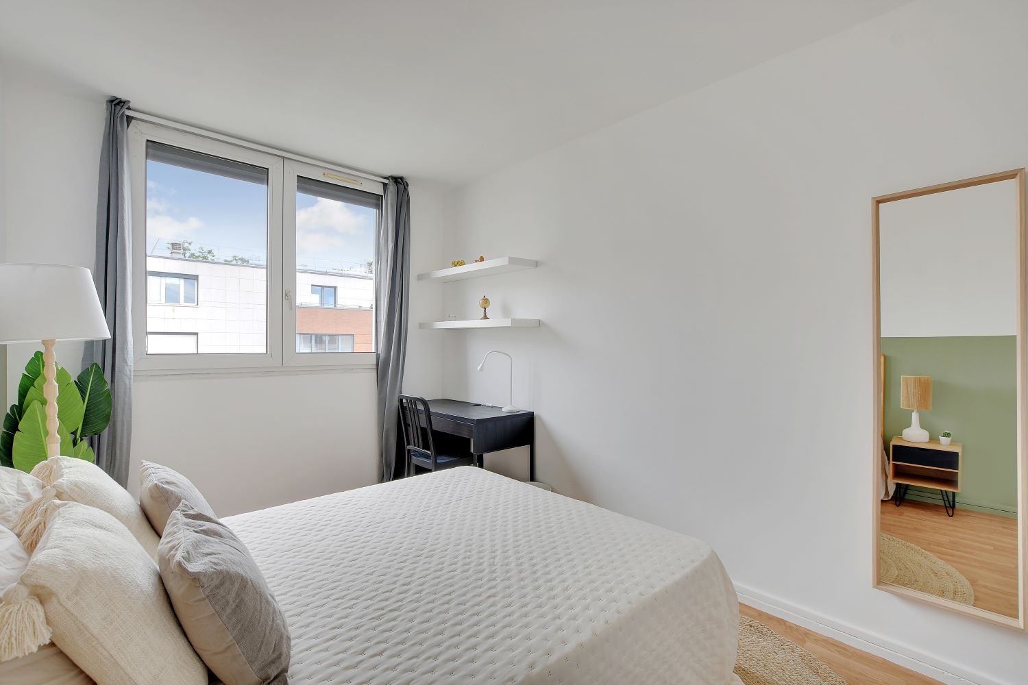 Beautiful 12 m² room in Kremlin-Bicêtre – KRB17