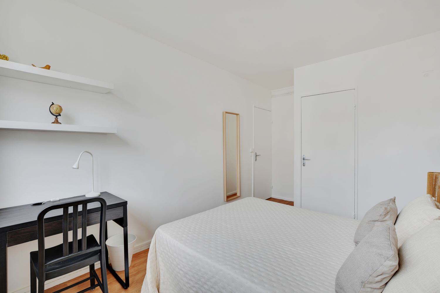 Beautiful 12 m² room in Kremlin-Bicêtre – KRB17