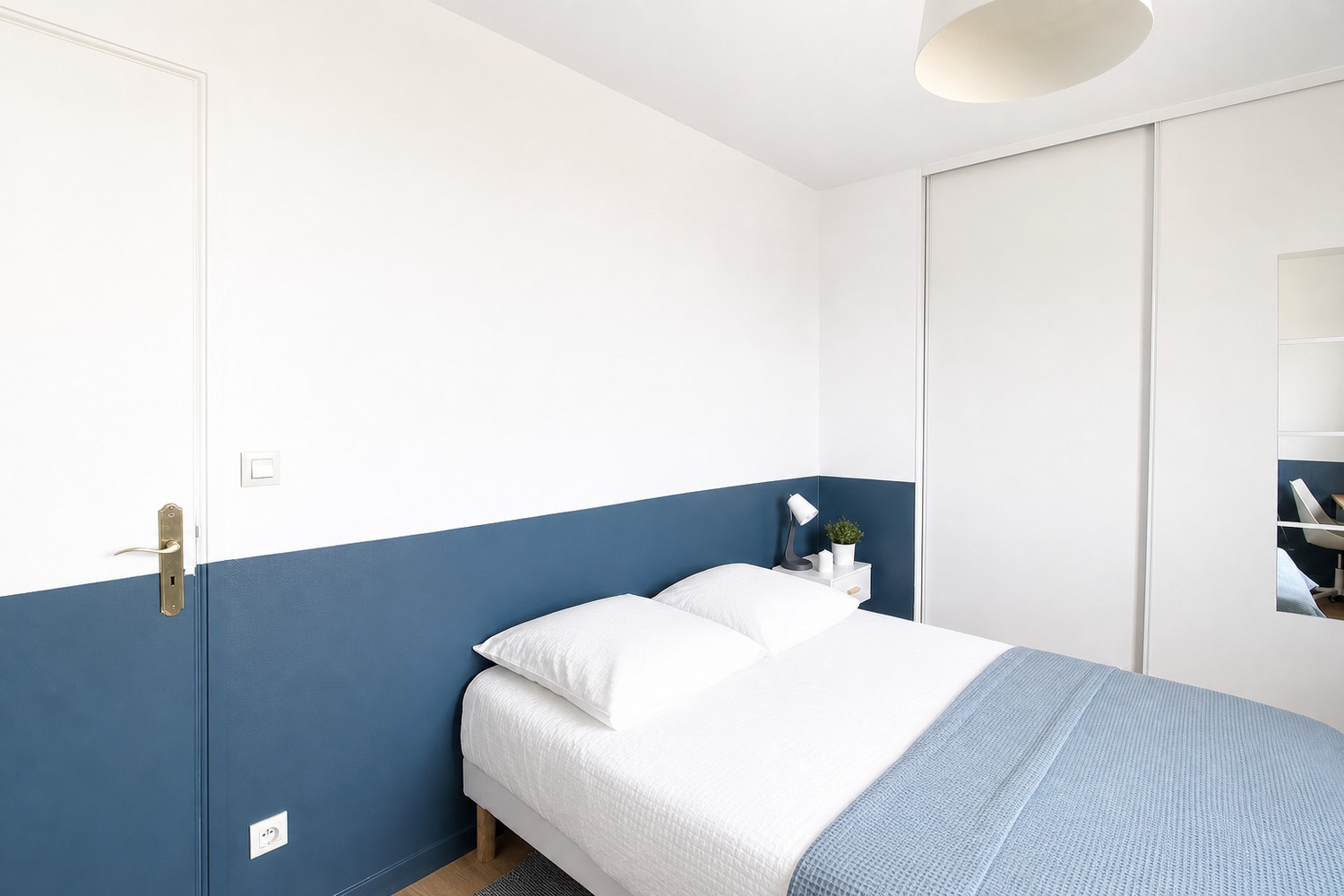 Room of 11 m² fully furnished – LY014