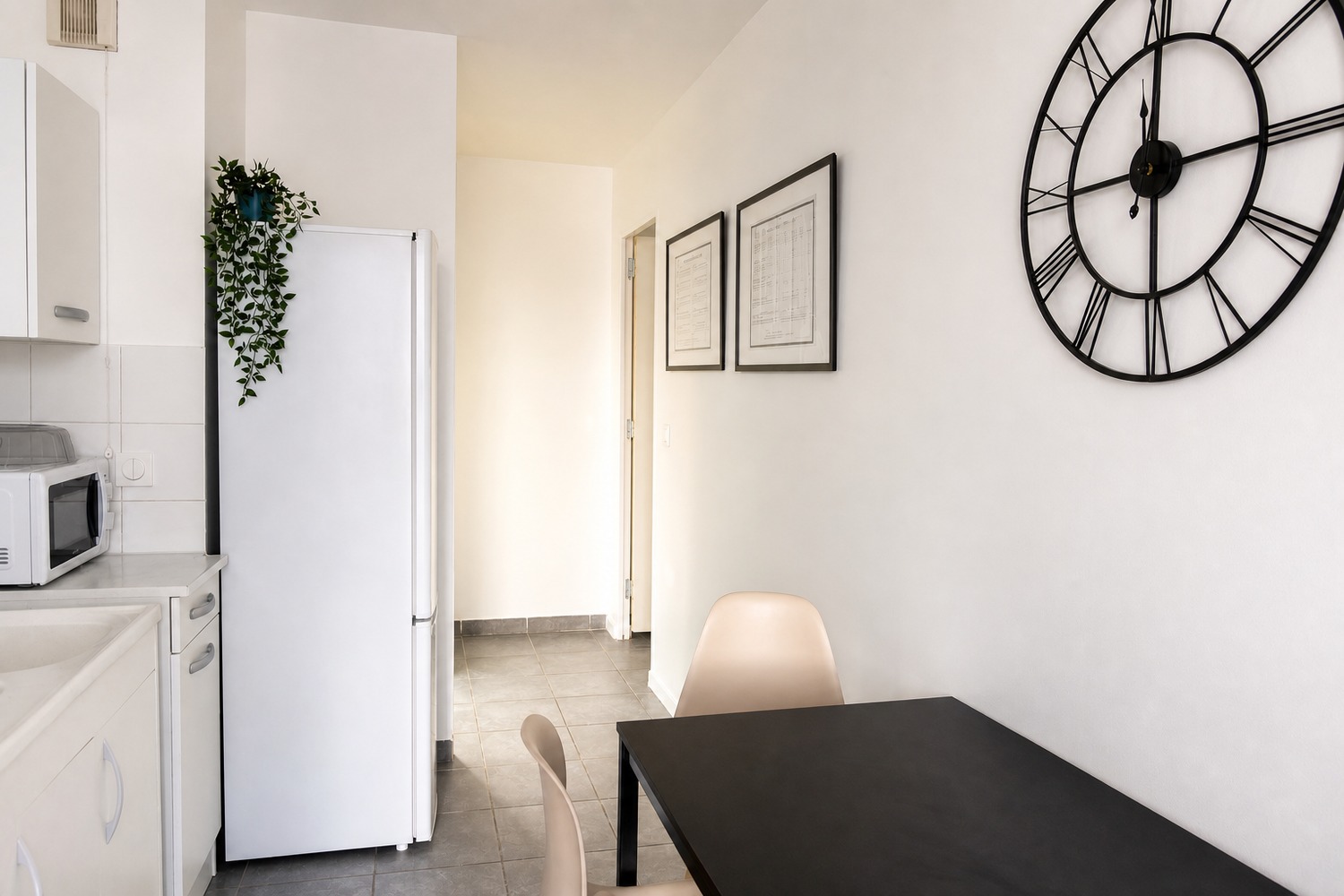 Warm and comfortable room – 12m² – LY010