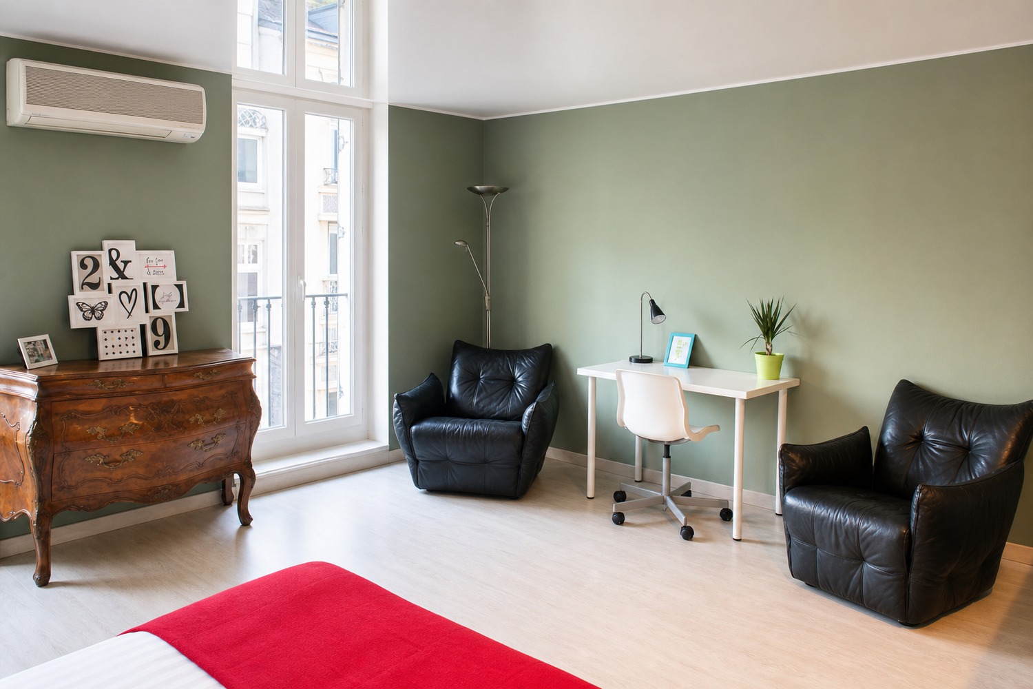 Very spacious room – 25m² – MA10