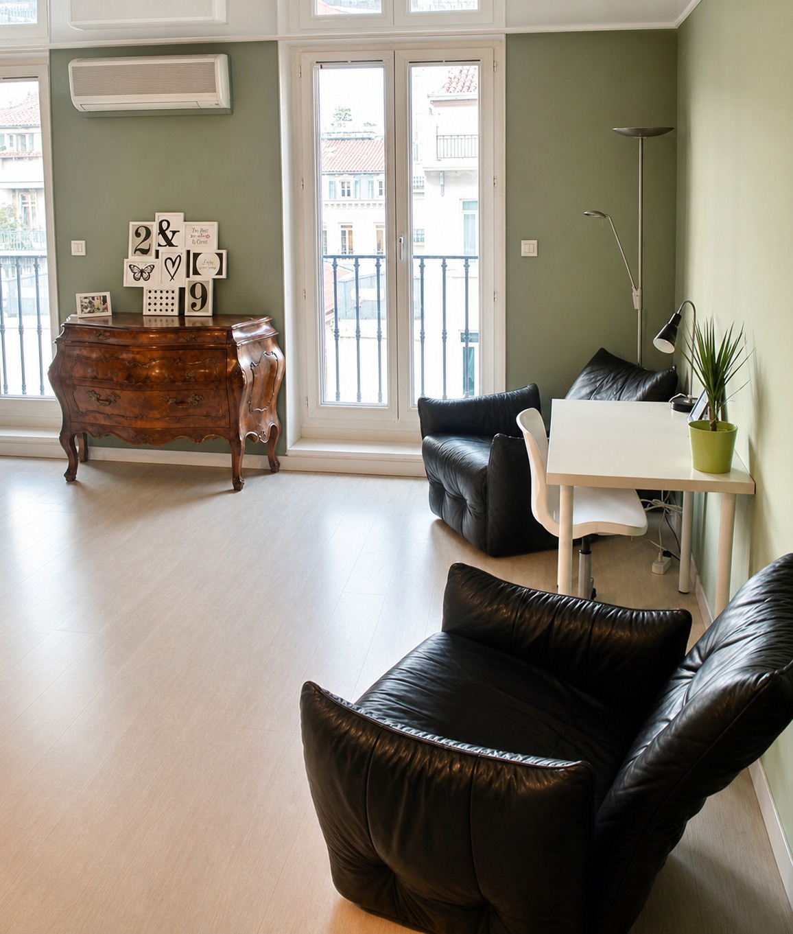 Very spacious room – 25m² – MA10