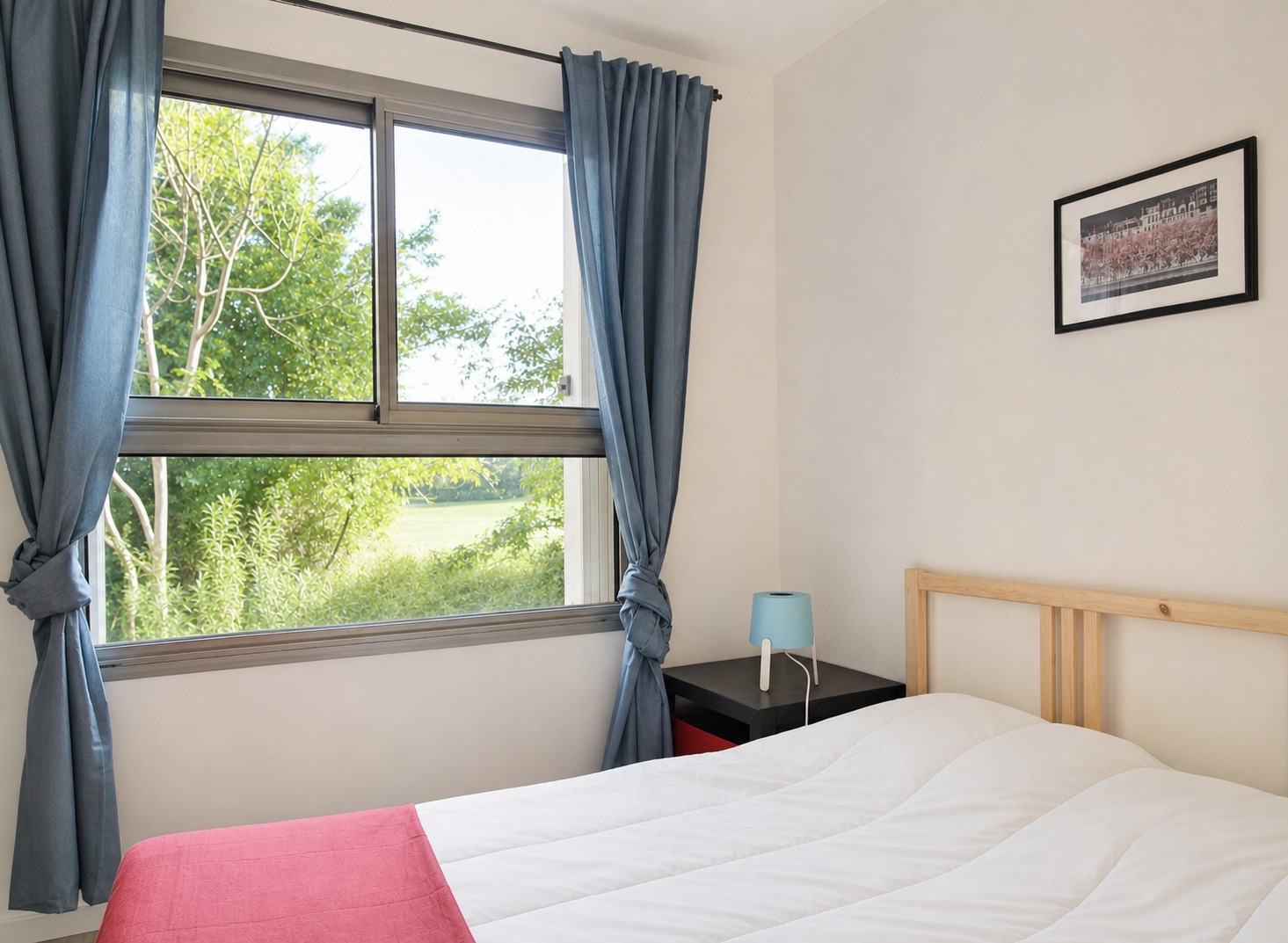 Pleasant and bright room – 14m² – MA17