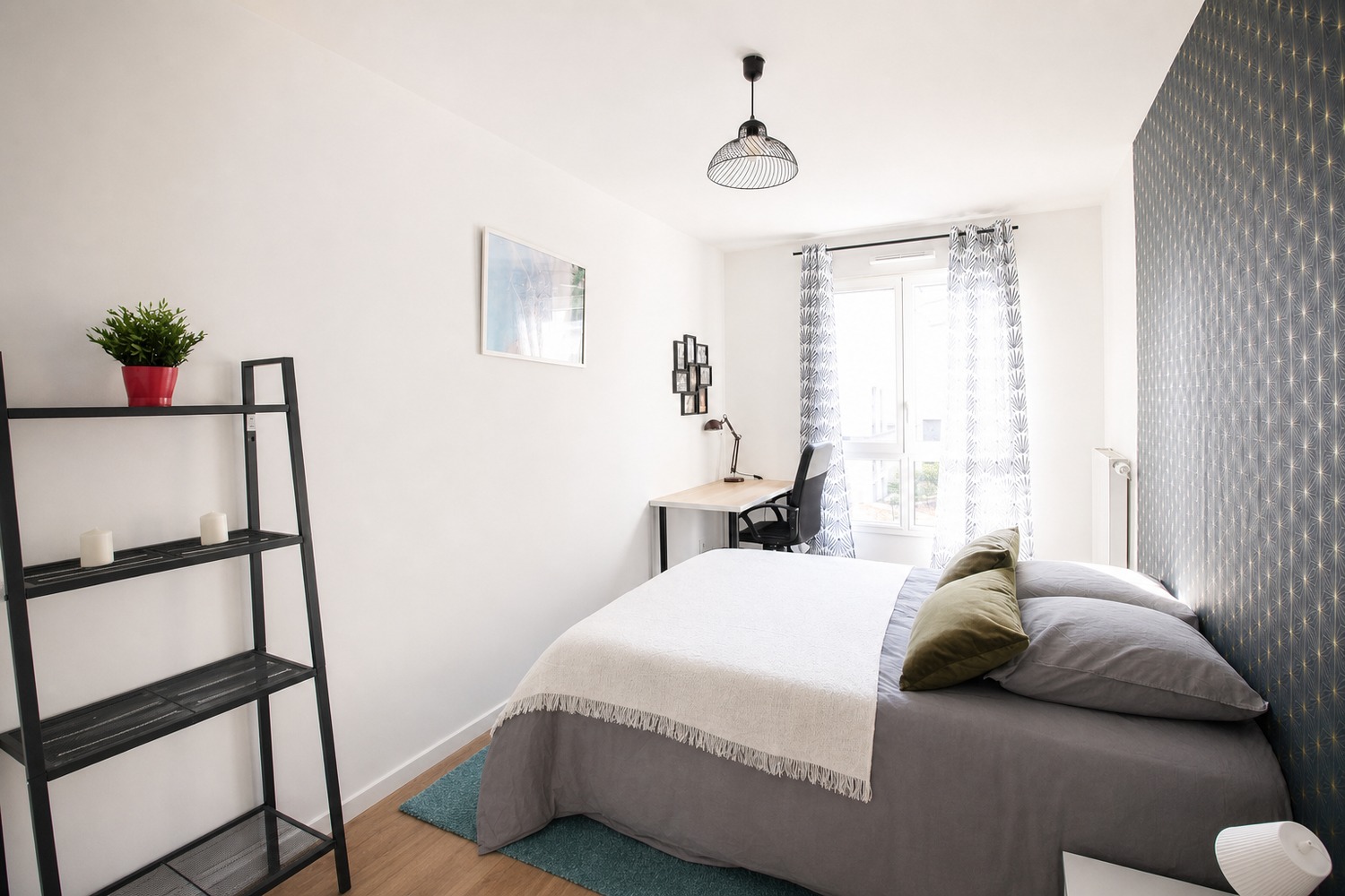 Belle chambre chaleureuse – 13m² - CL10