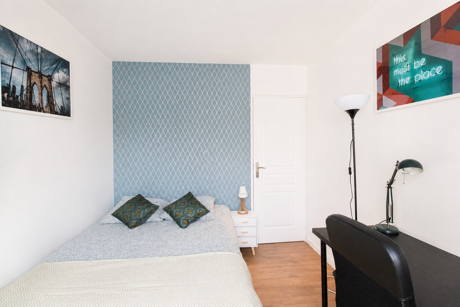 Cosy and luminous bedroom – 10m² – CL34