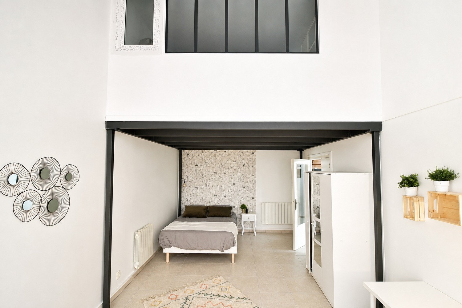 Large and bright bedroom – 21m² – LY01