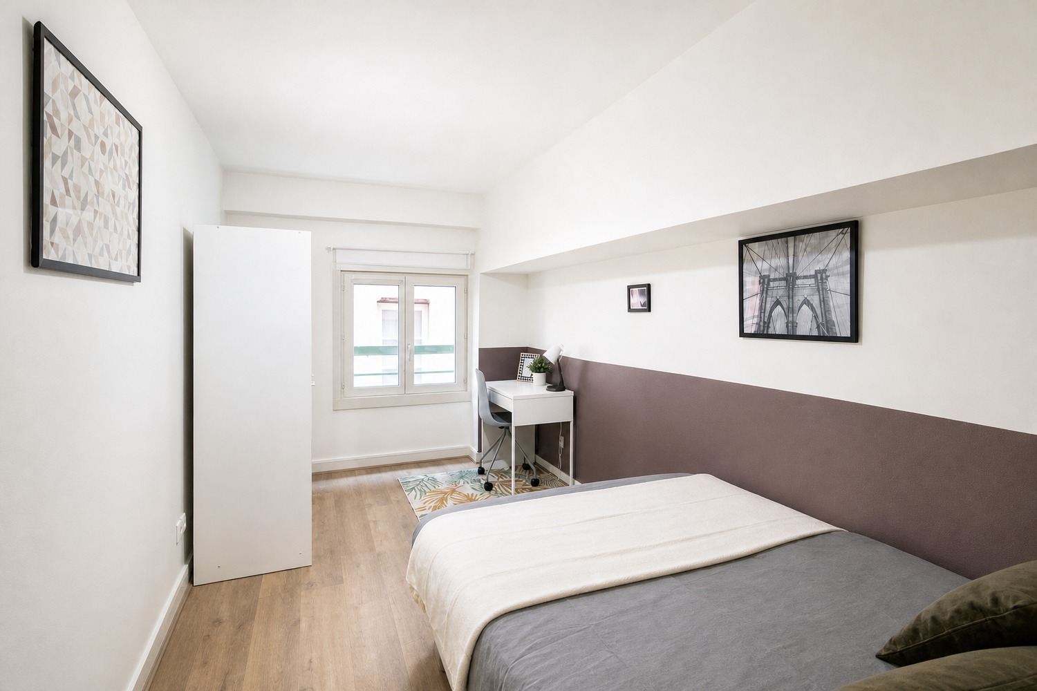 Bright and cosy room – 12m² – LY04