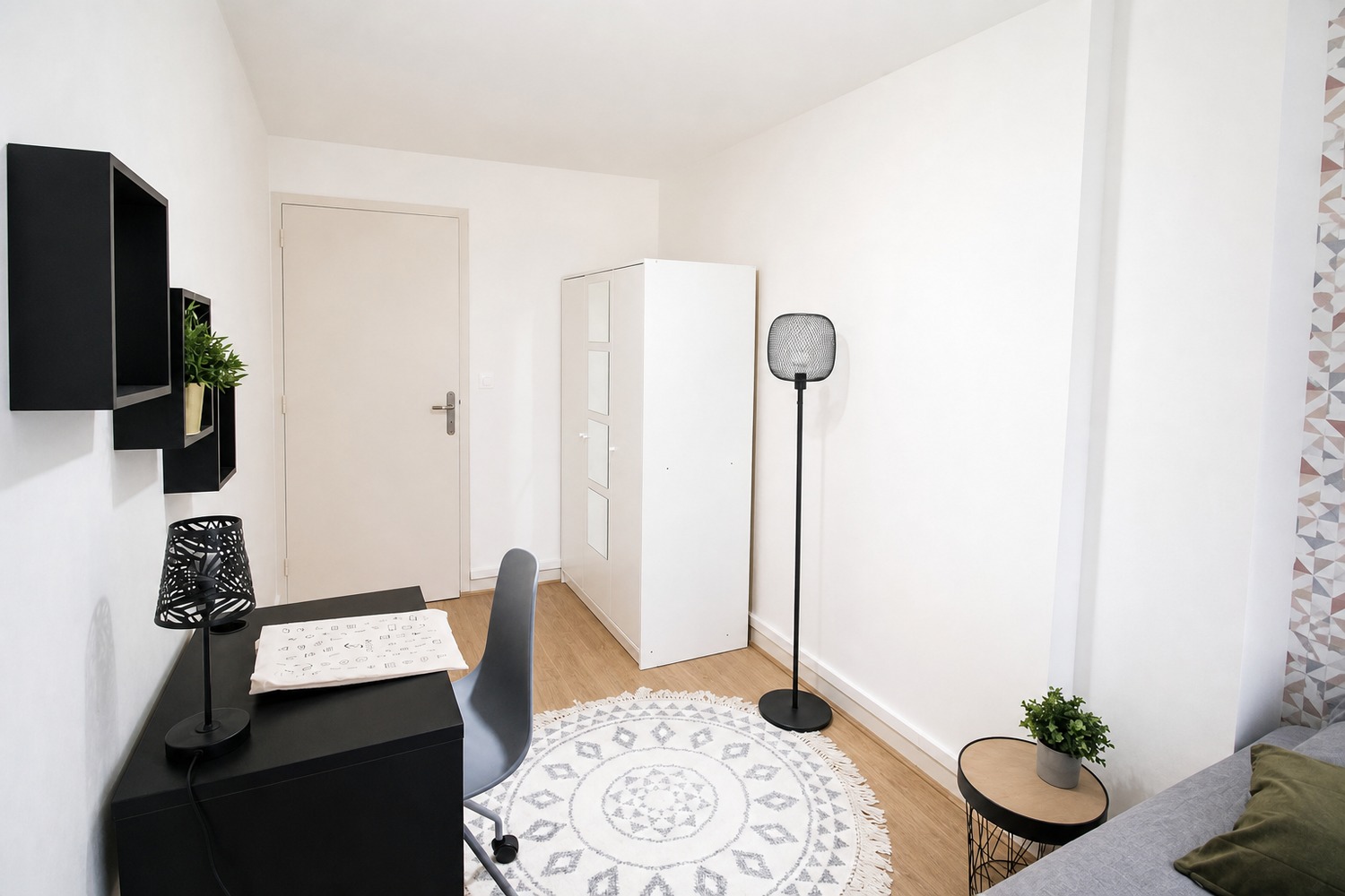 Beautiful bright room – 11m² – LY05