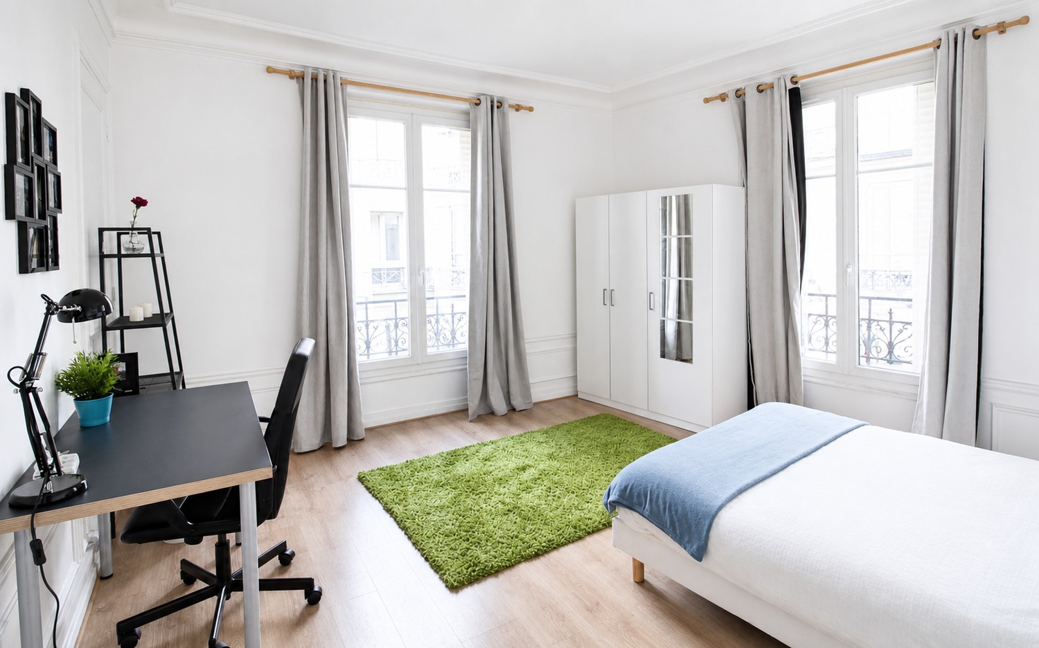 Spacious and luminous room – 16m² – PA18