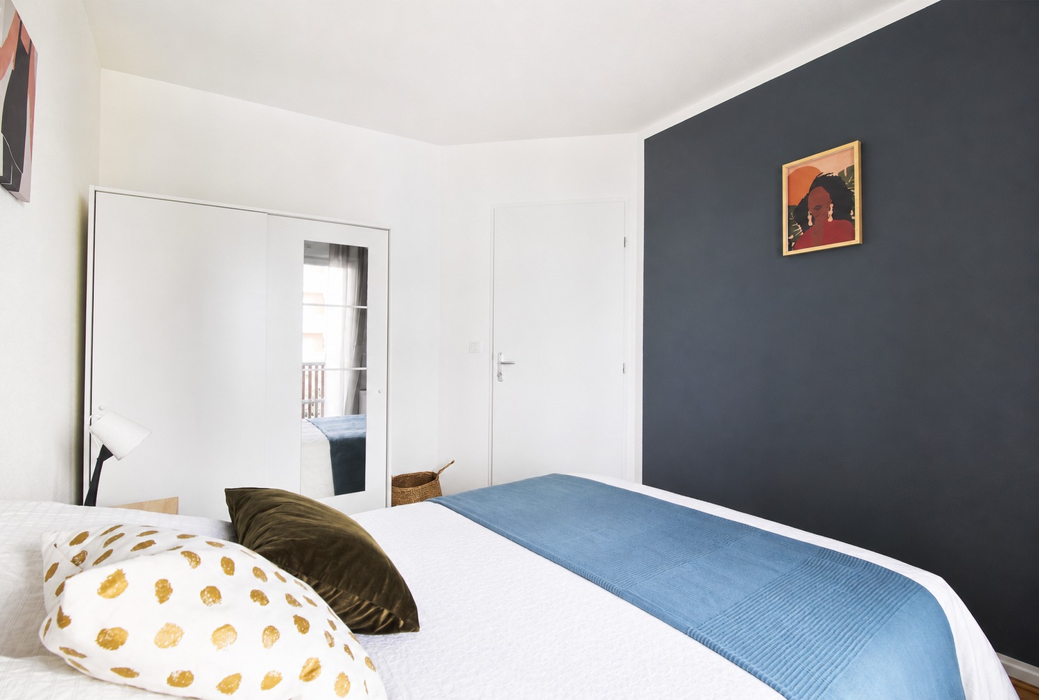 Grande chambre spacieuse de 15m² -G010