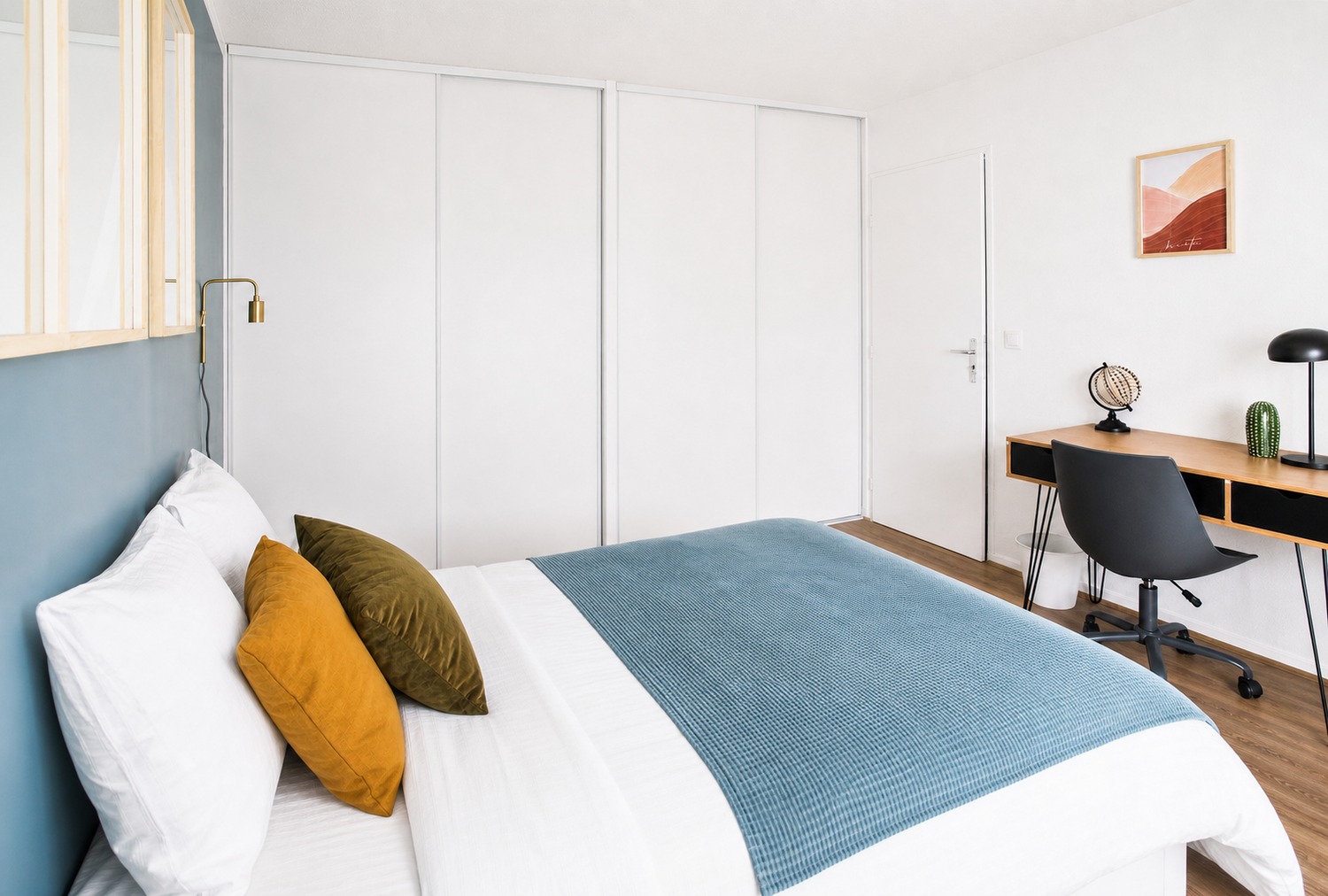 Charming 14m² bedroom furnished with care -G008