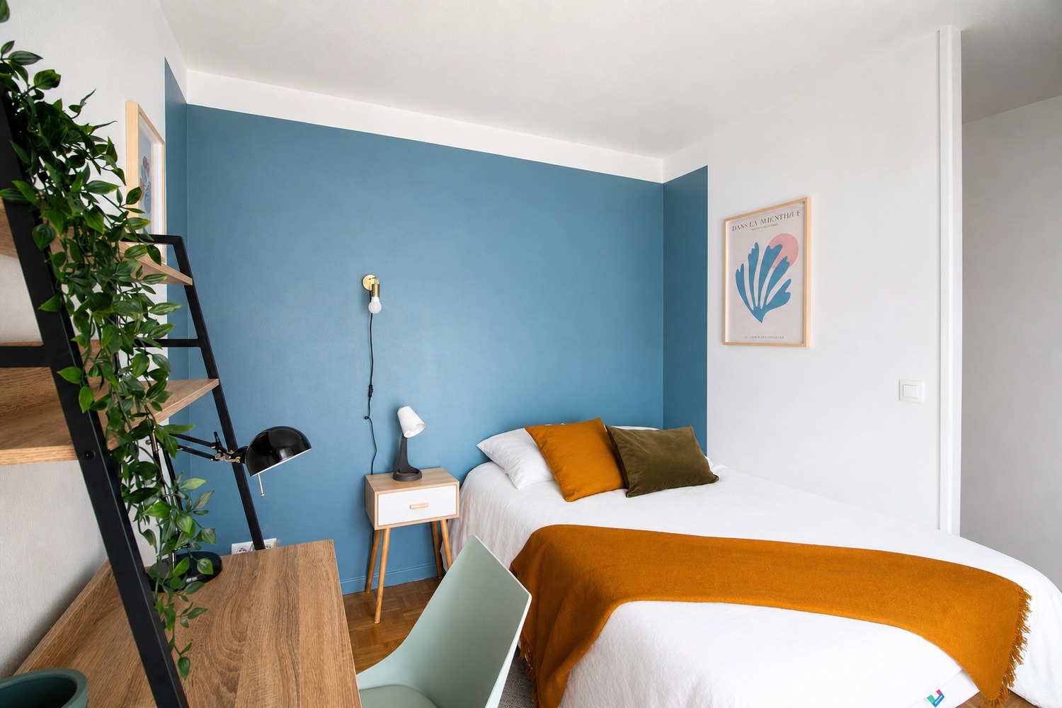 Spacious 15m² bedroom to rent in Grenoble -G016