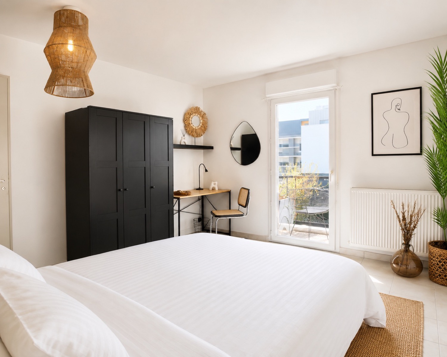 Move into this refined 15 m² room in coliving in Bordeaux – BO25