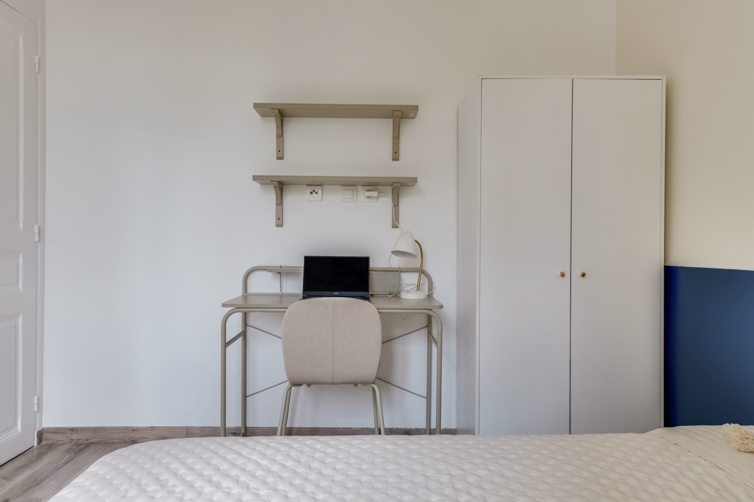 Move into a modern bedroom – 11 m² – GTY06