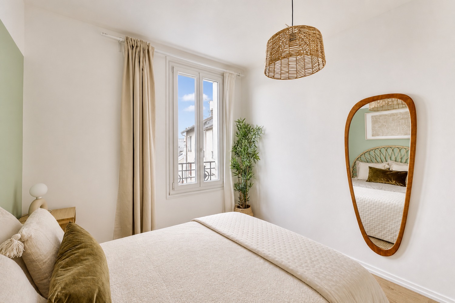 11 m² modern room in Gentilly – GTY03
