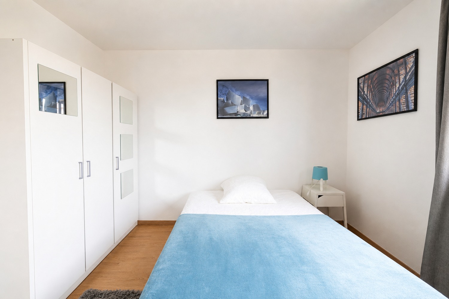 Luminous and cosy room – 15m² – ST64