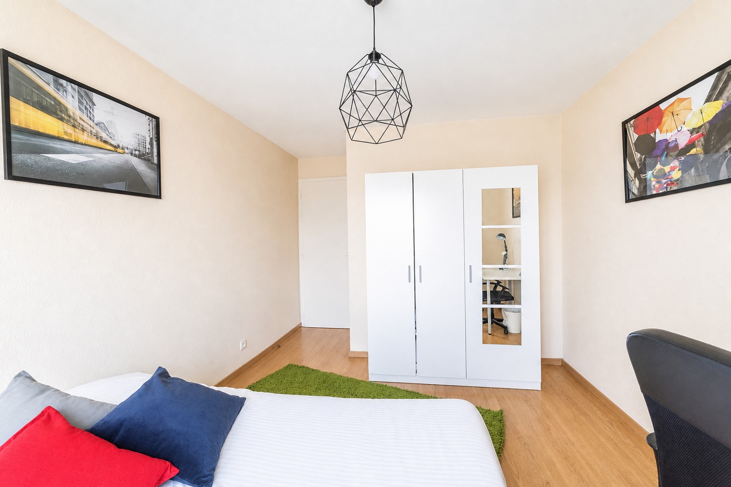 Pleasant and comfortable room – 17m² – ST60