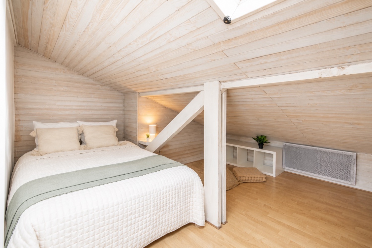 Move into this 10 m² bedroom – BO54